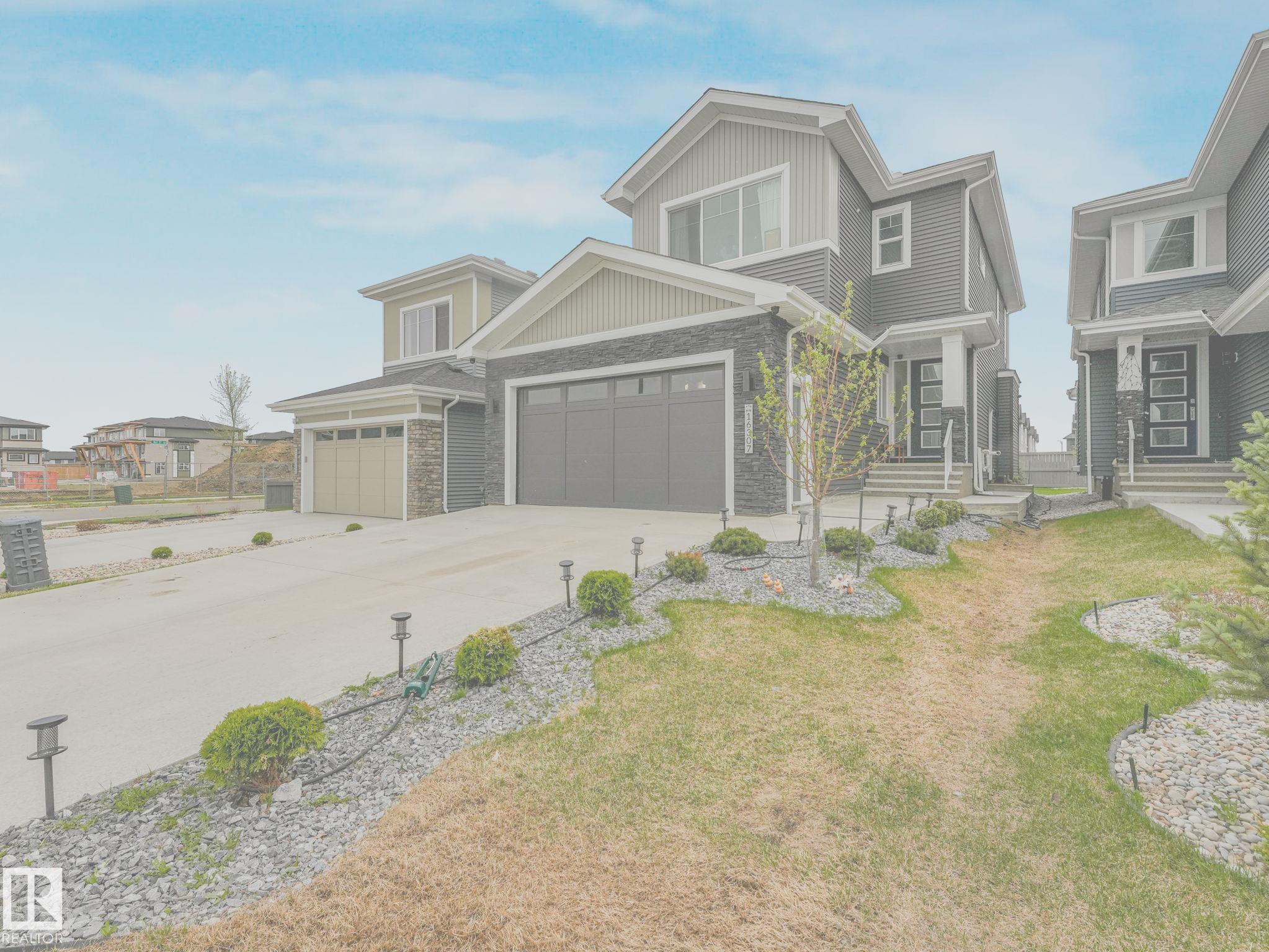 Real Estate Listing MLS E4488757
