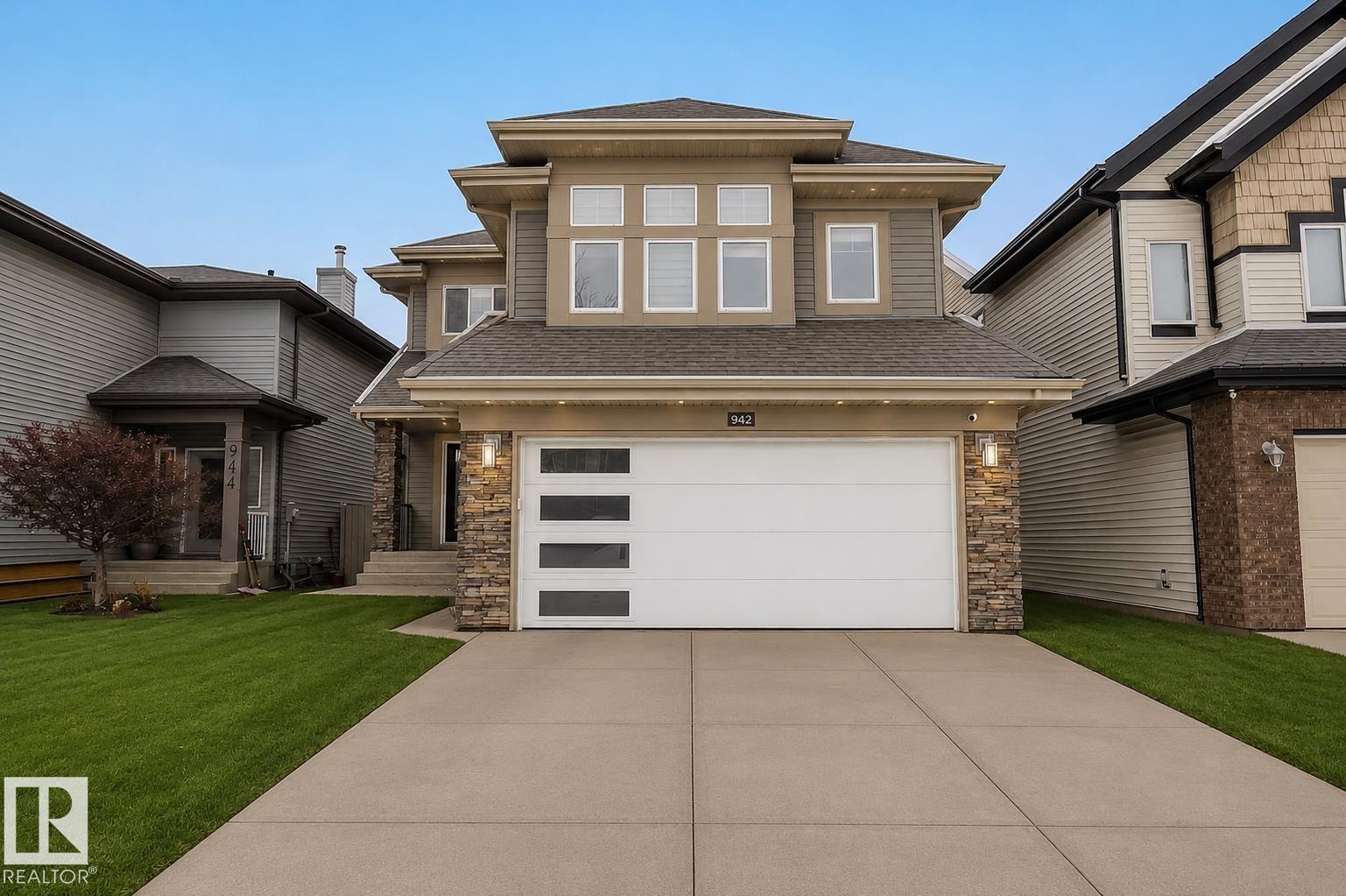 942 Chahley Crescent, Edmonton, MLS® # E4489026