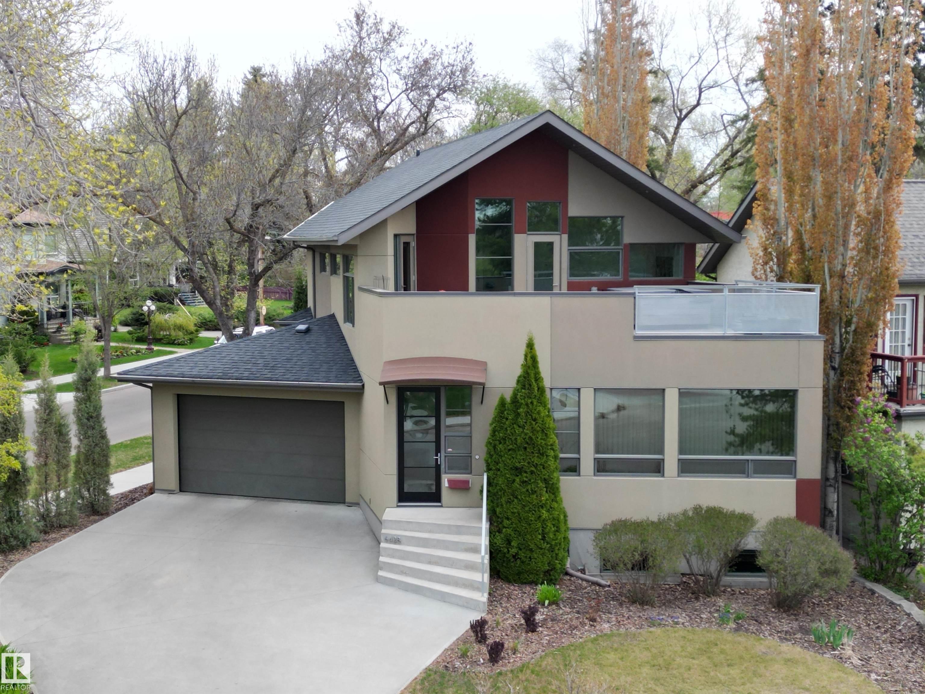 6428 Ada Boulevard, Edmonton, MLS® # E4489066