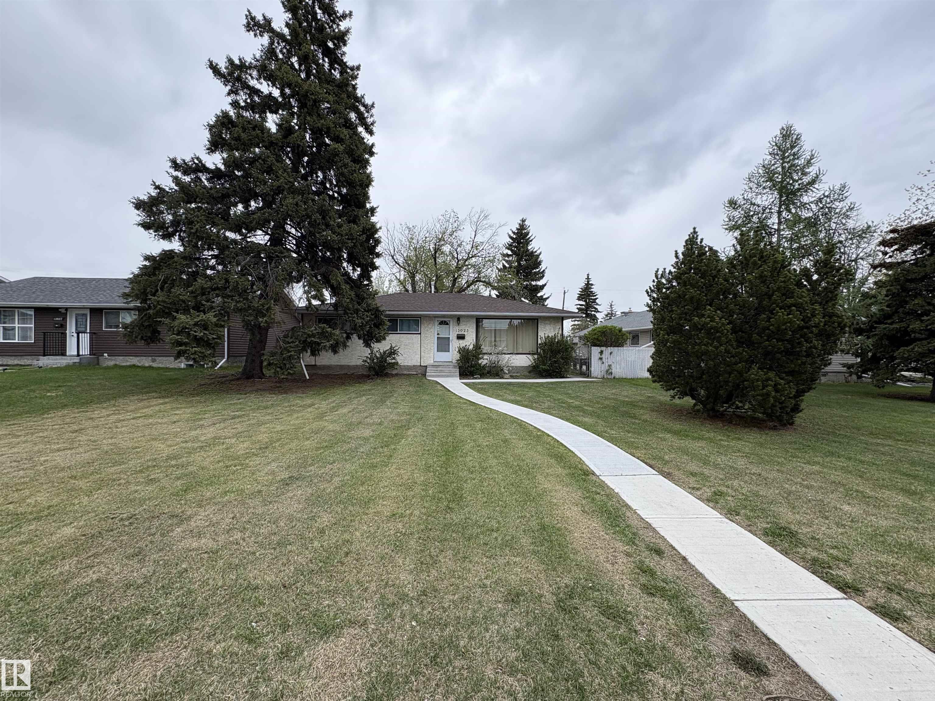 13023 90 Street, Edmonton, MLS® # E4489083