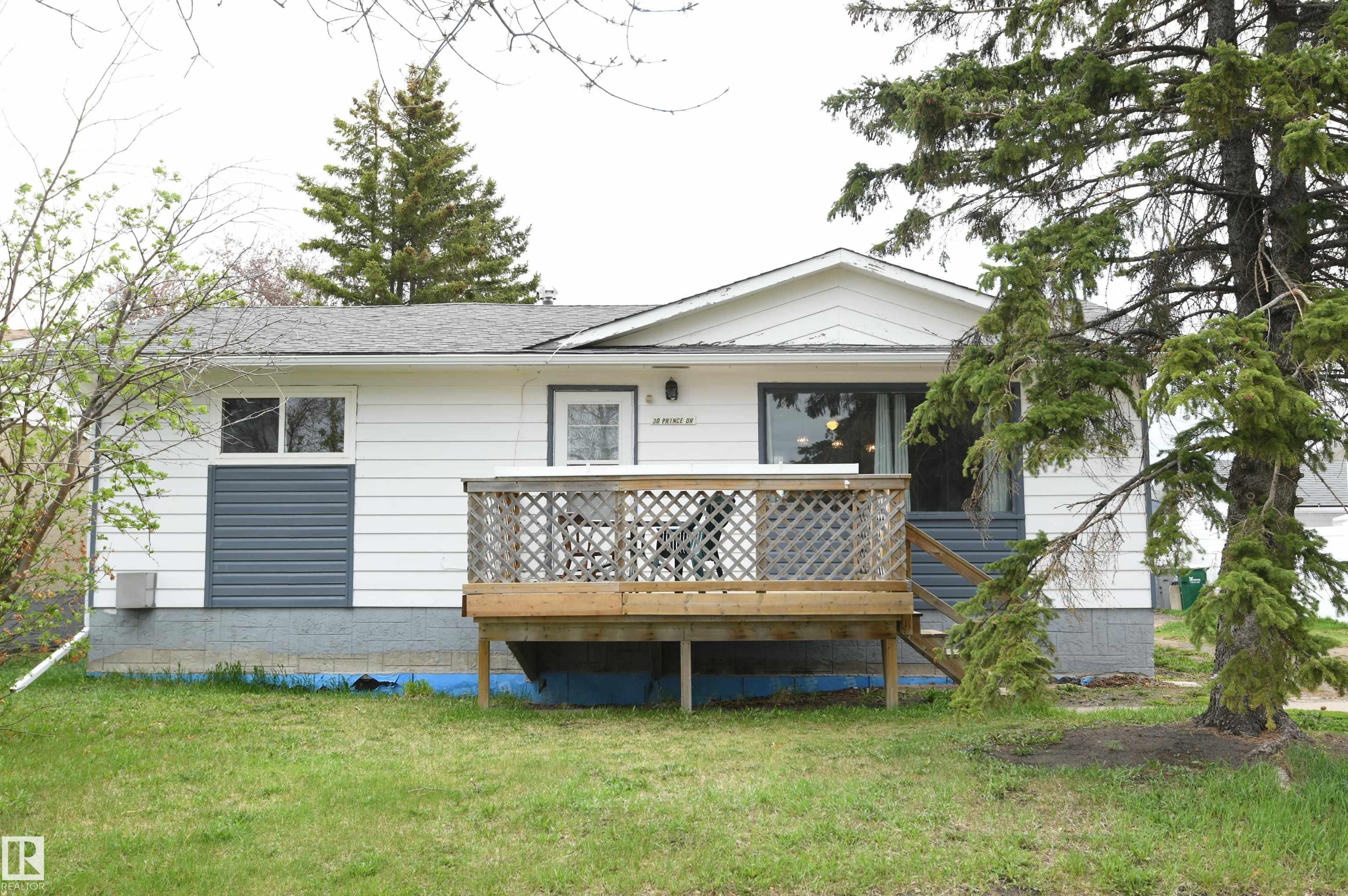 30 Prince Drive, Lamont, MLS® # E4489380
