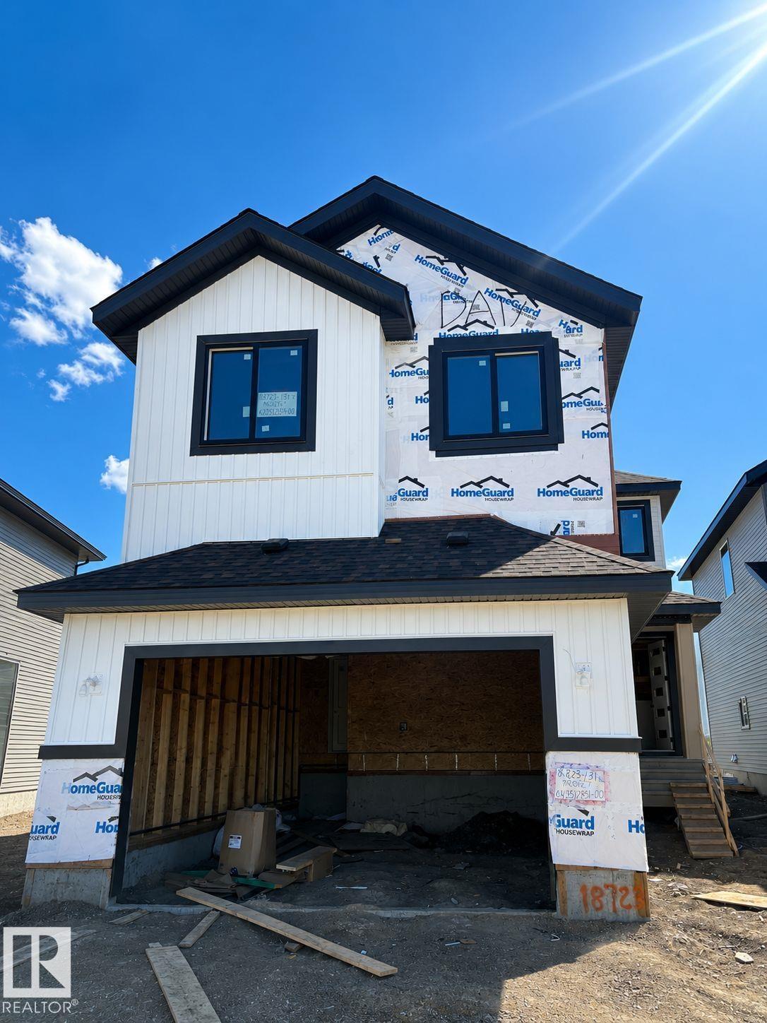 Real Estate Listing MLS E4489463