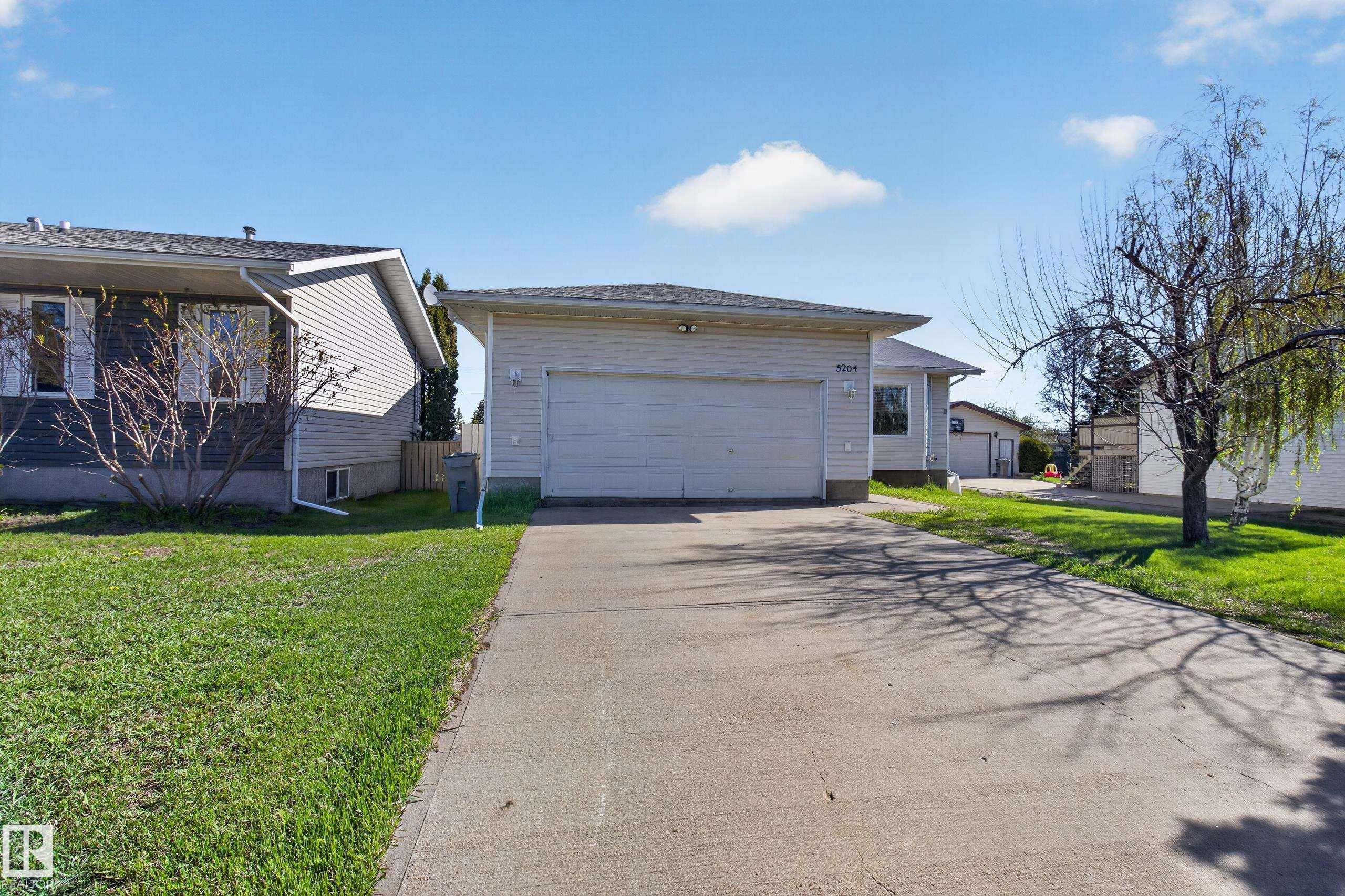 5204 55 Ave, Mundare, MLS® # E4489477