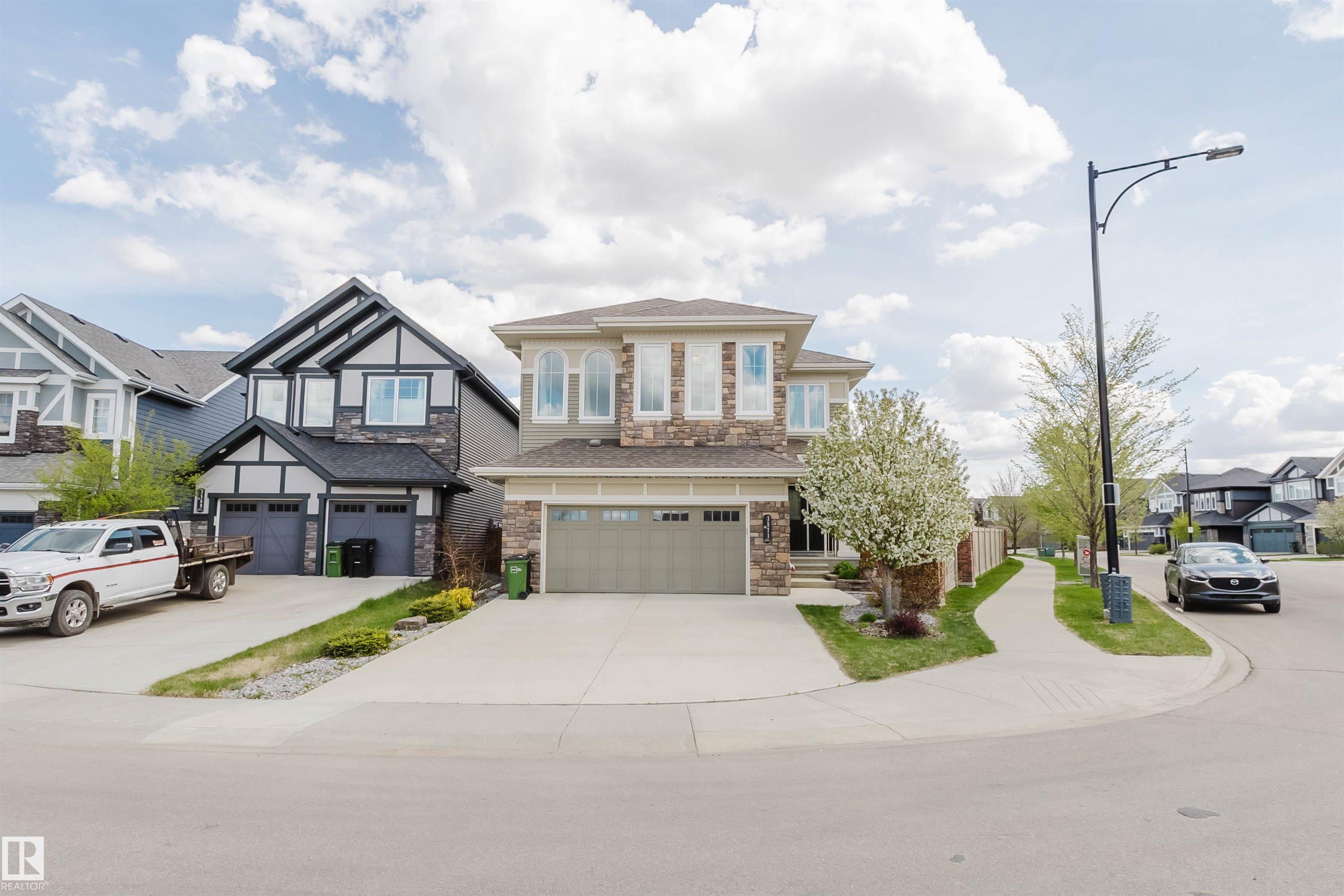 3571 Keswick Boulevard, Edmonton, MLS® # E4489621