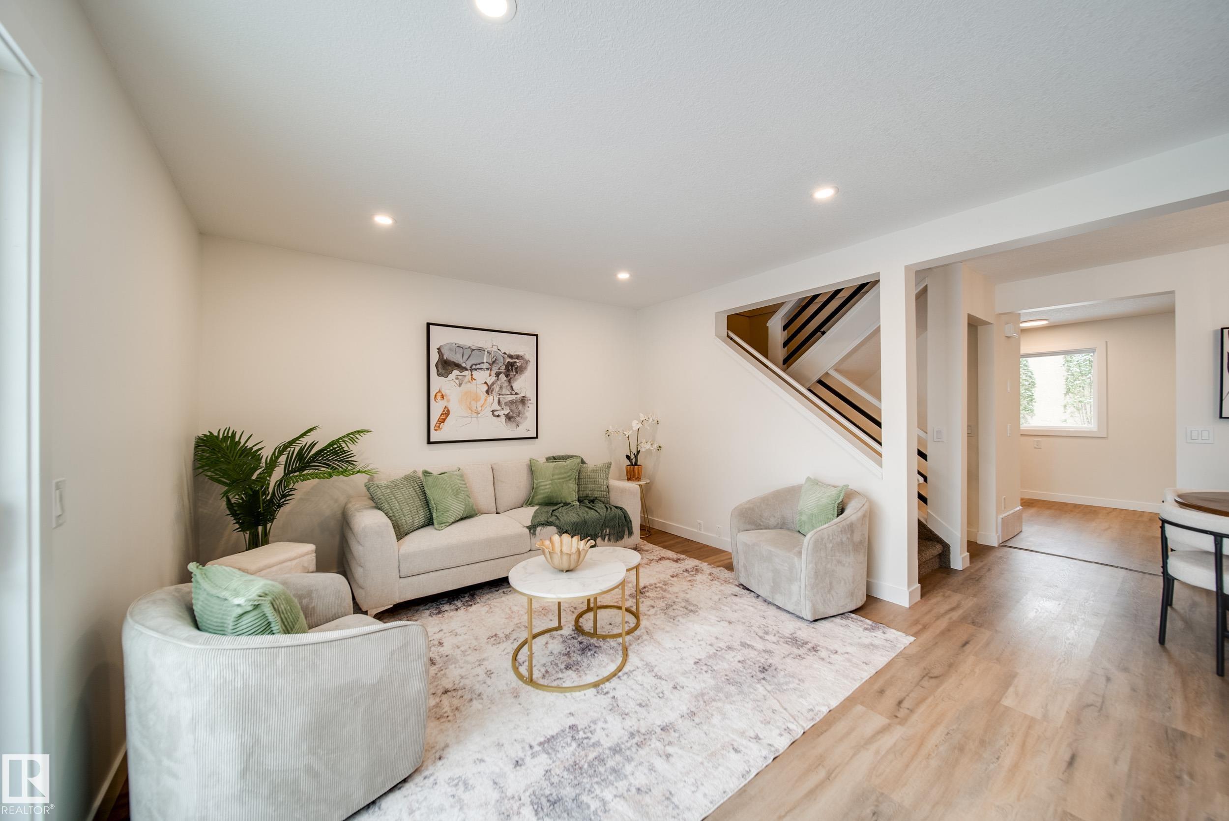 125 Woodborough Way, Edmonton, MLS® # E4489644