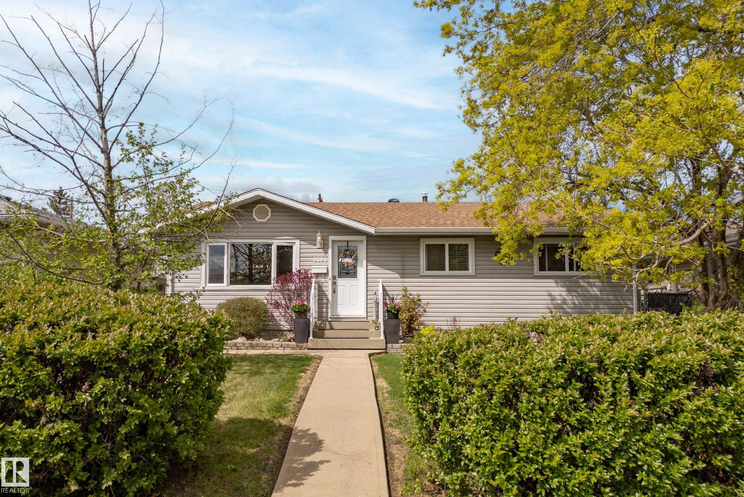 8804 136 Avenue, Edmonton, MLS® # E4489819
