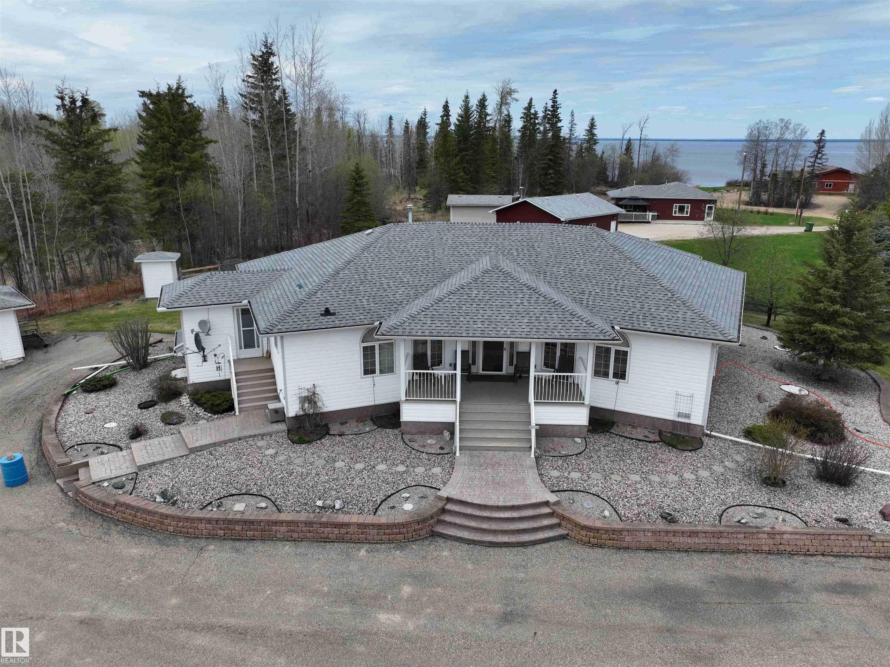 1649 Mcfarlane Pl, Rural Opportunity M.d., MLS® # E4490148
