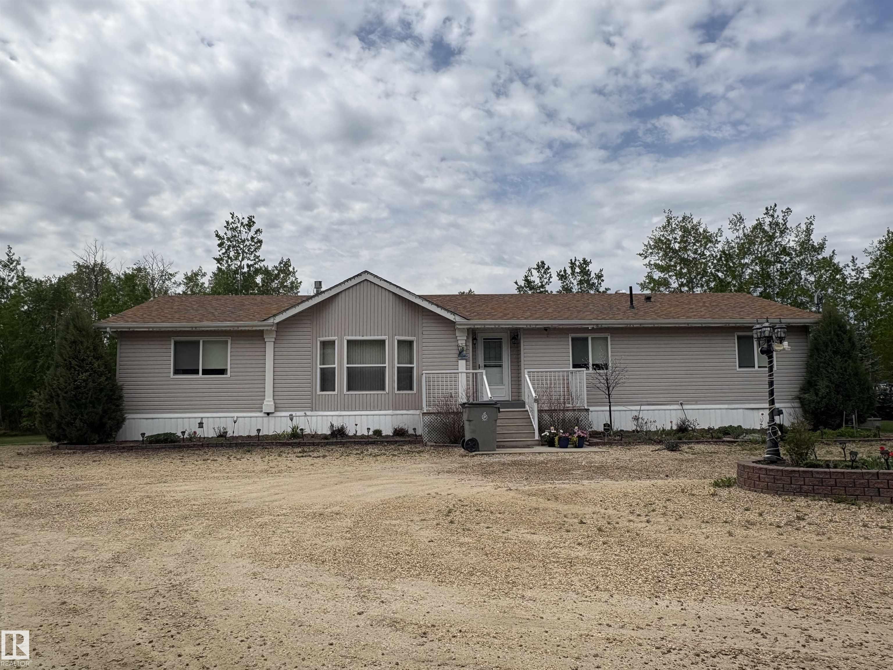 4901 48 Avenue, Busby, MLS® # E4490783