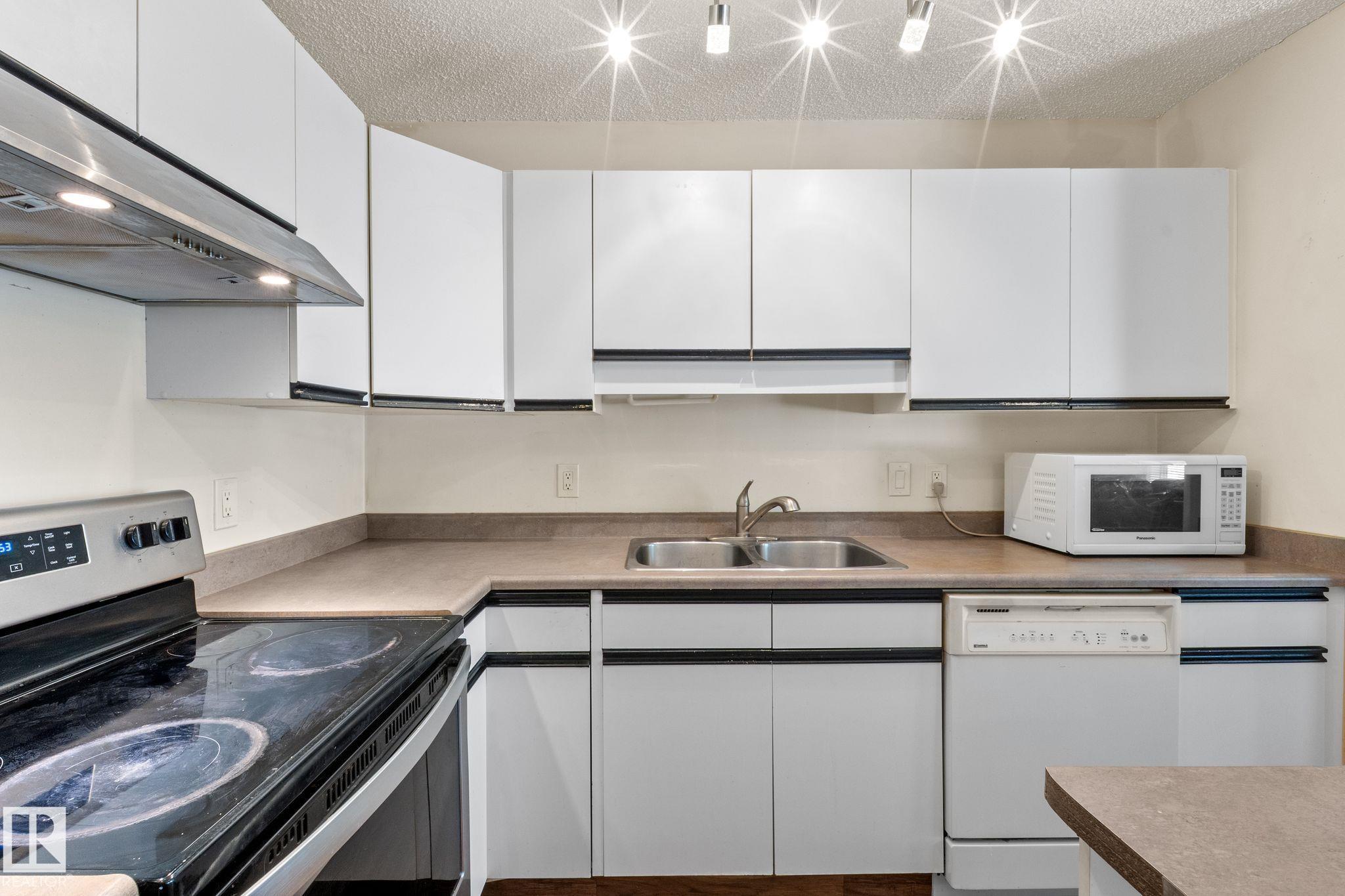 #2 15215 126 St, Edmonton, MLS® # E4490967