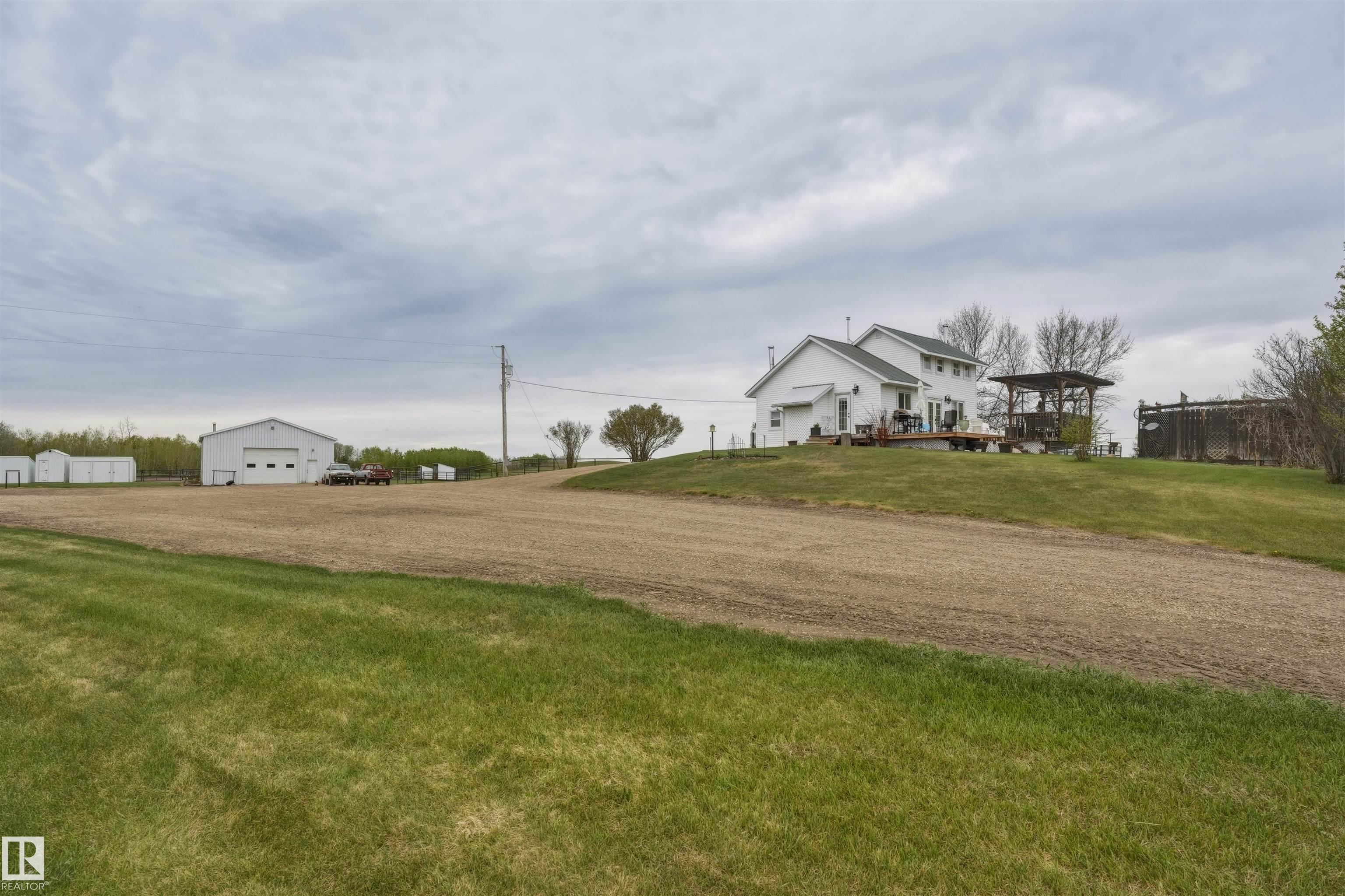56502 Rge Road 33, Rural Lac Ste. Anne County, MLS® # E4491212