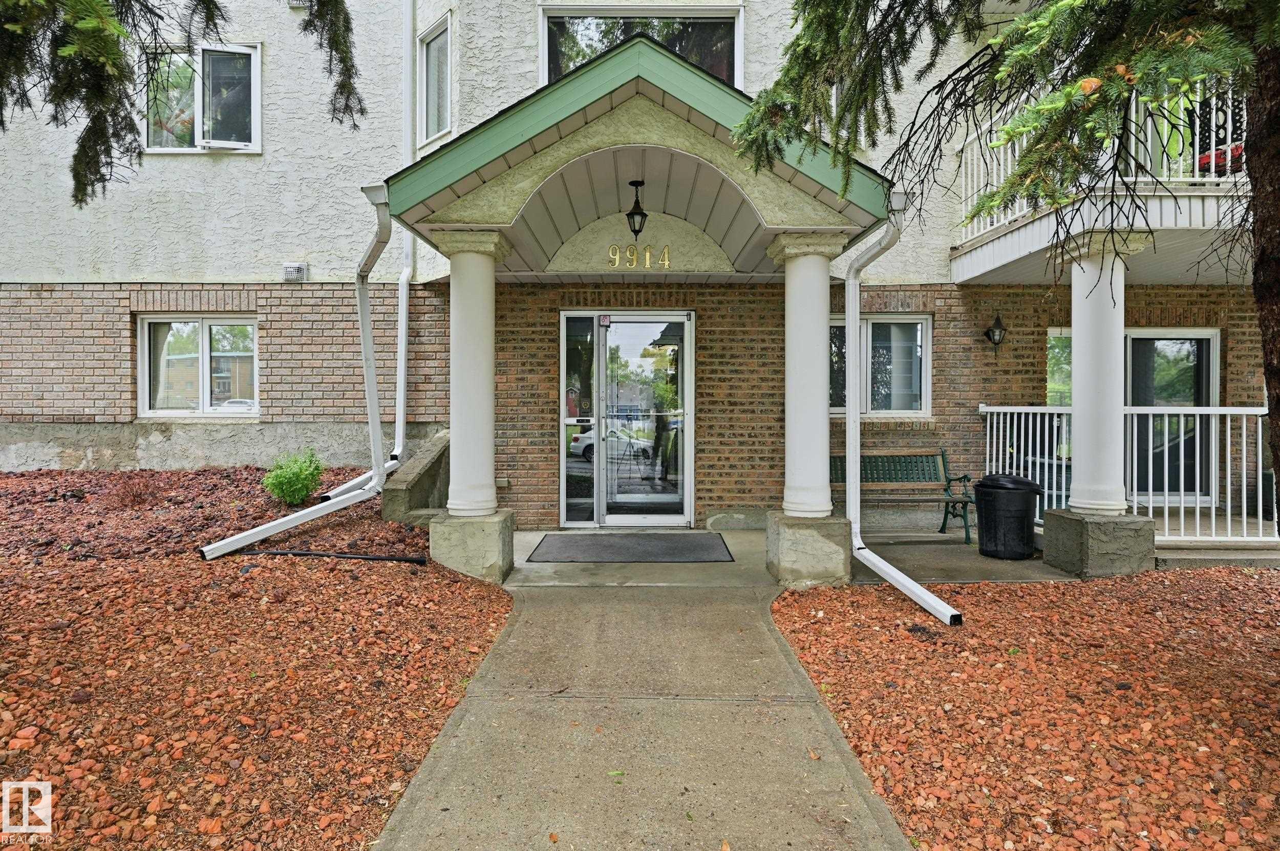 Real Estate Listing MLS E4491863