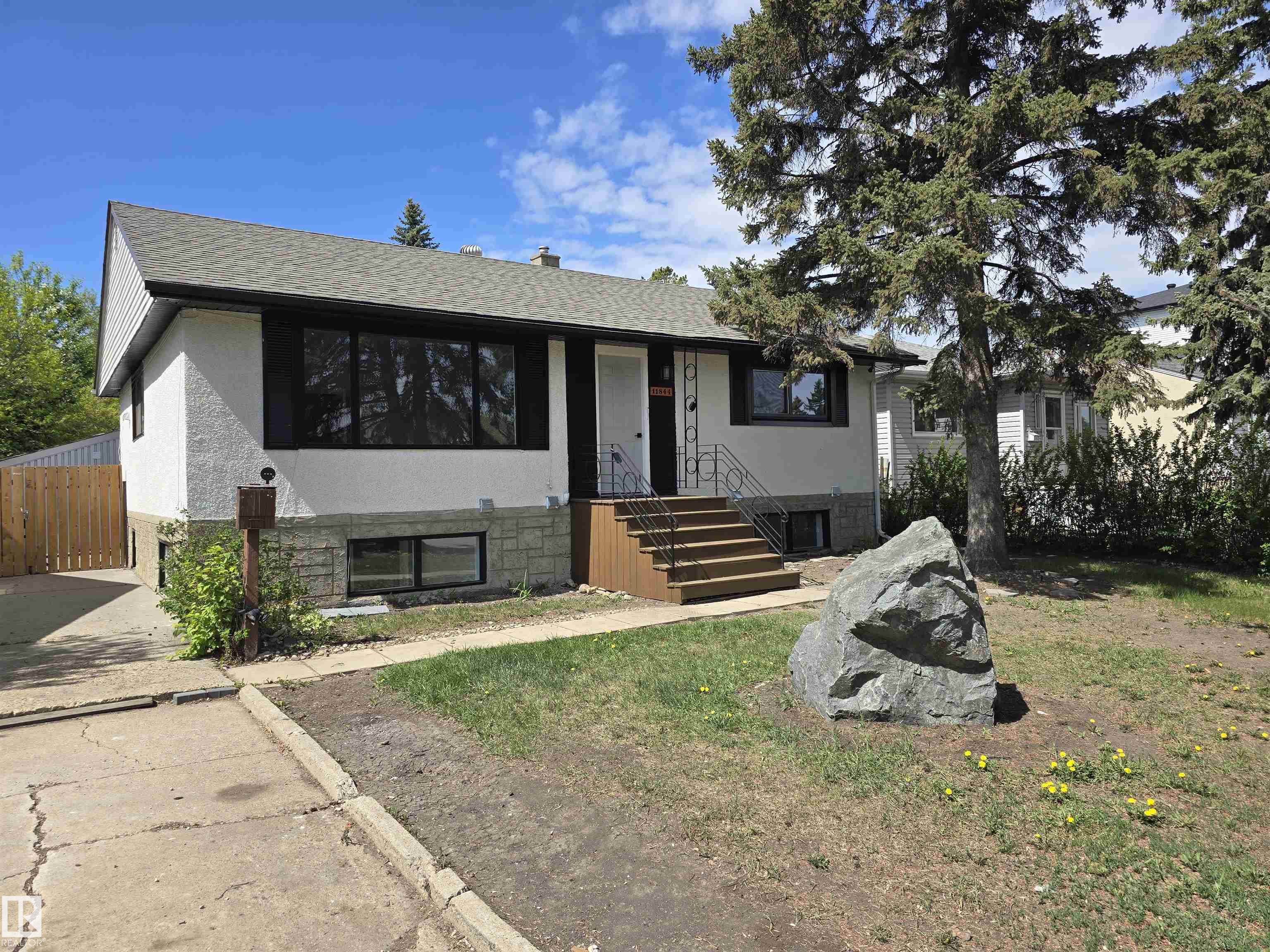 11844 St Albert Trail, Edmonton, MLS® # E4491917