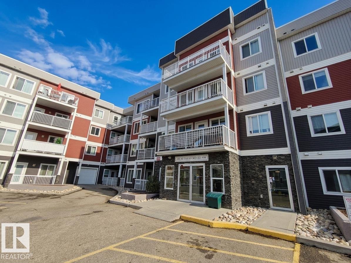 Real Estate Listing MLS E4492209