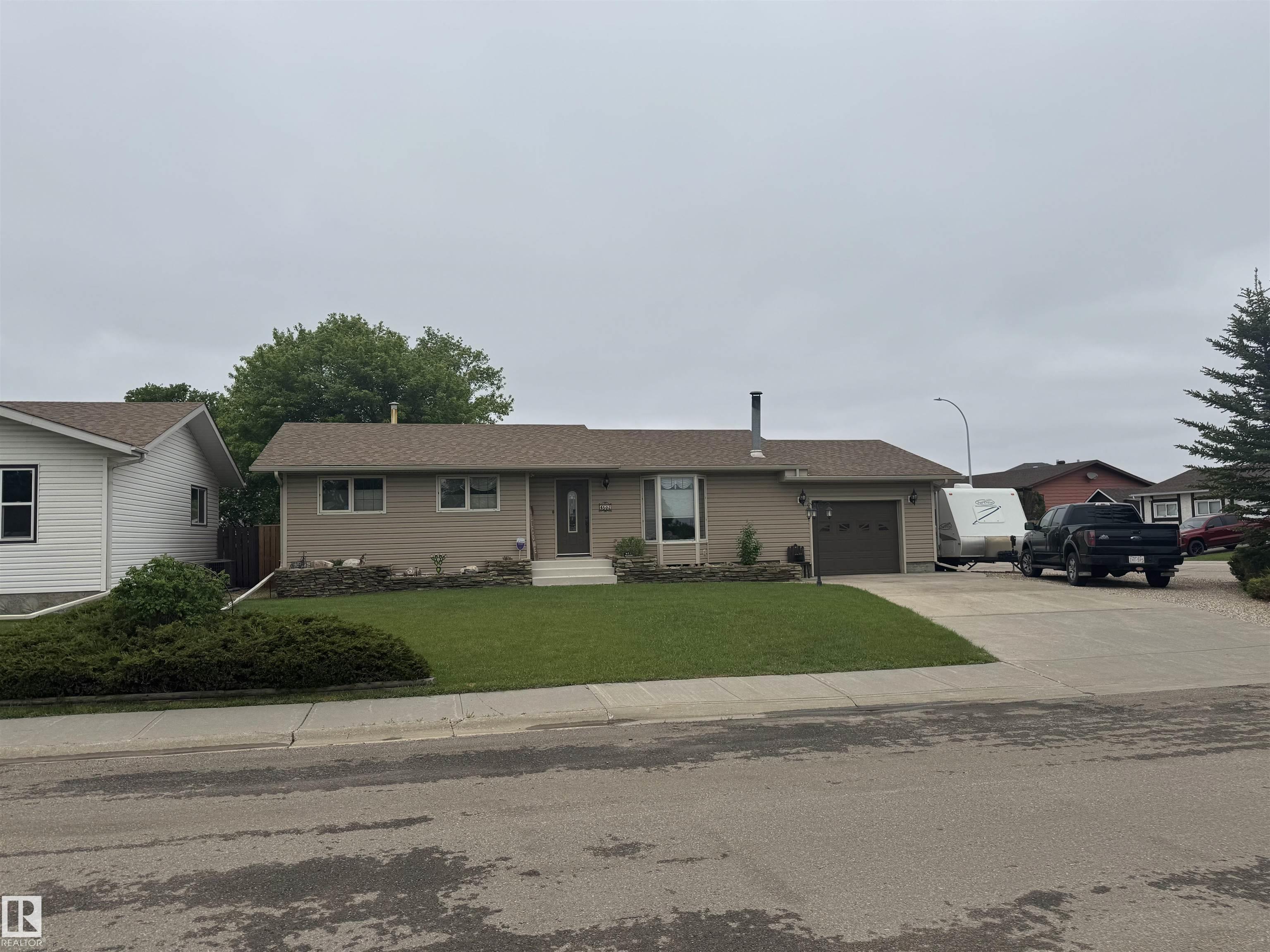4502 55 Avenue, Vegreville, MLS® # E4492508