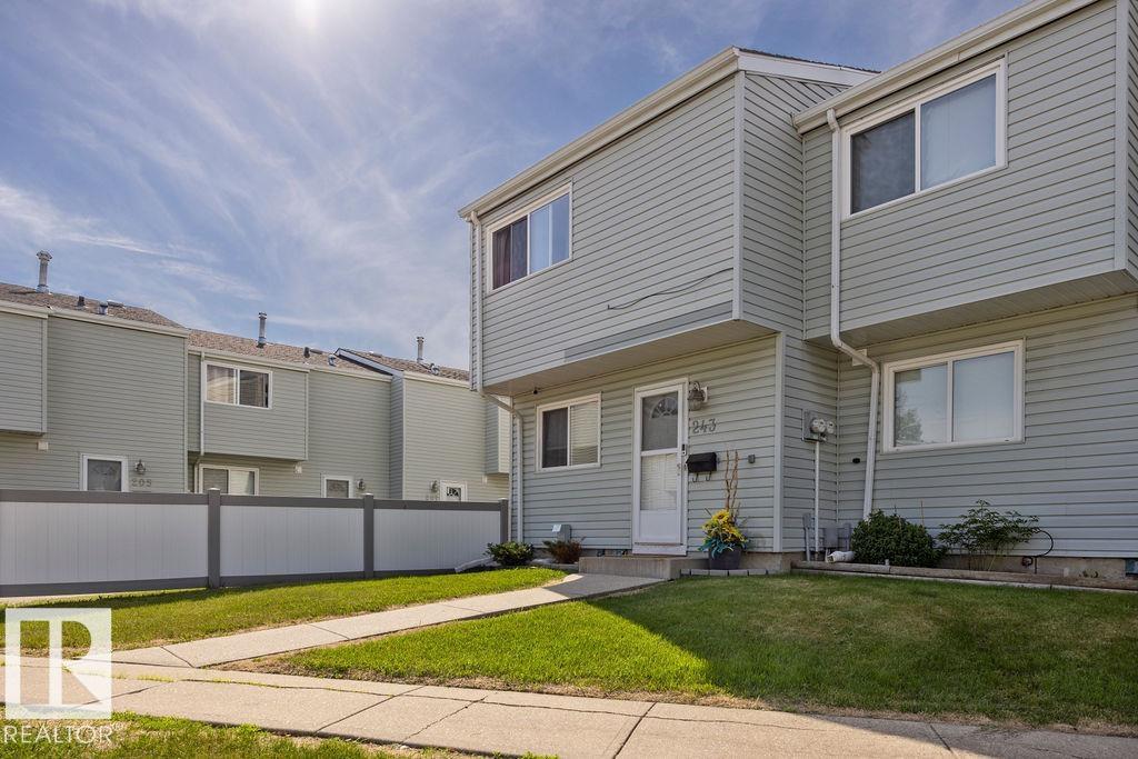 243 Dickinsfield Crest, Edmonton, MLS® # E4493255