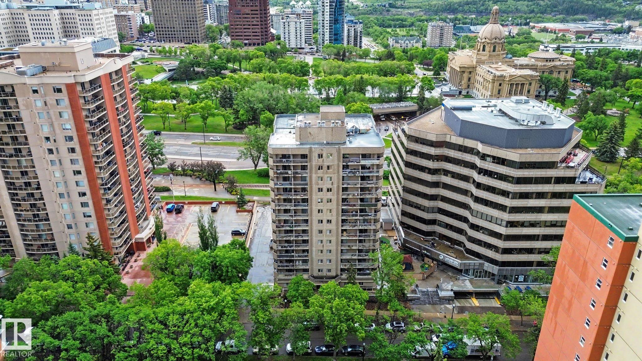 Real Estate Listing MLS E4493350