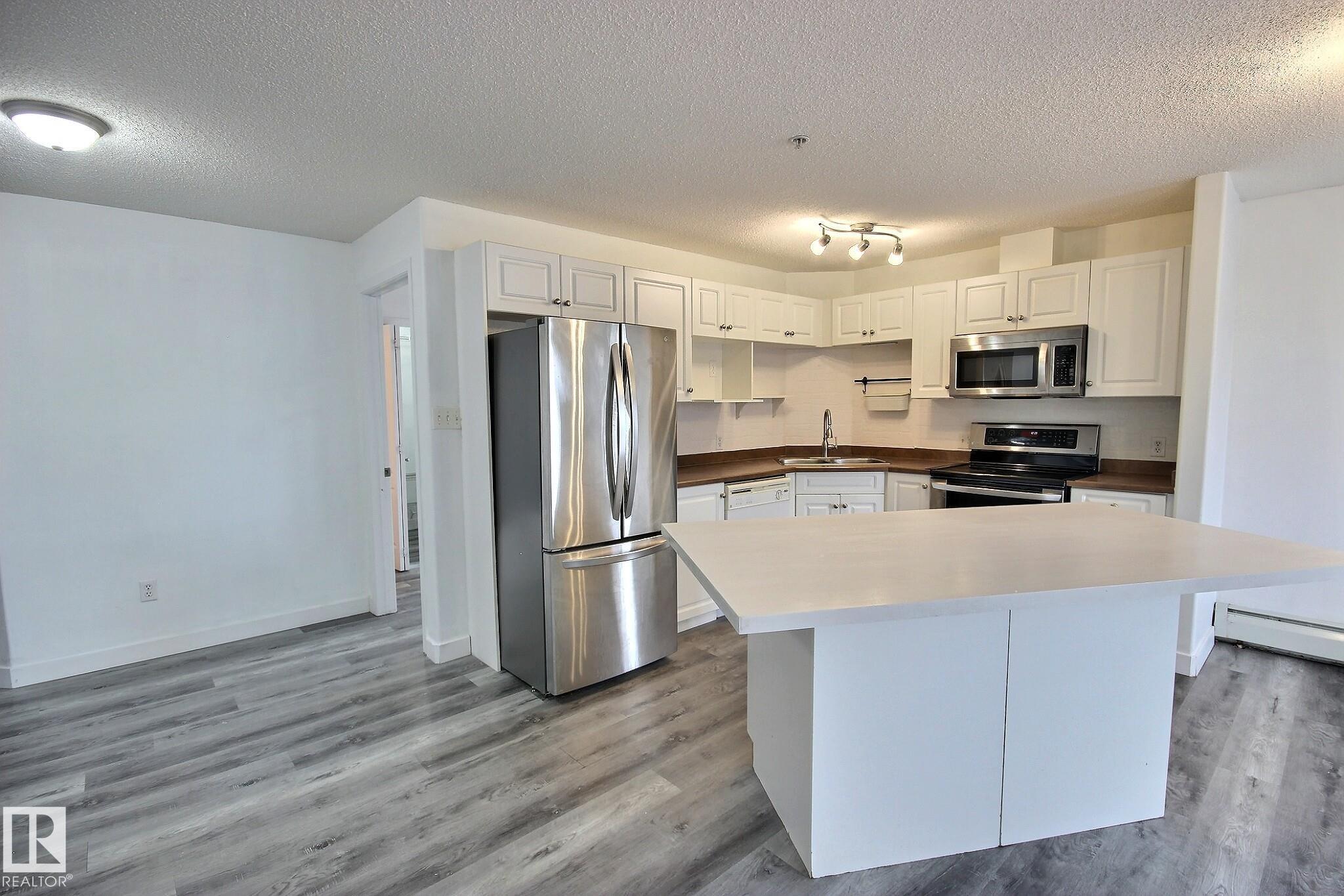 222 111 Edwards Drive, Edmonton, MLS® # E4493354