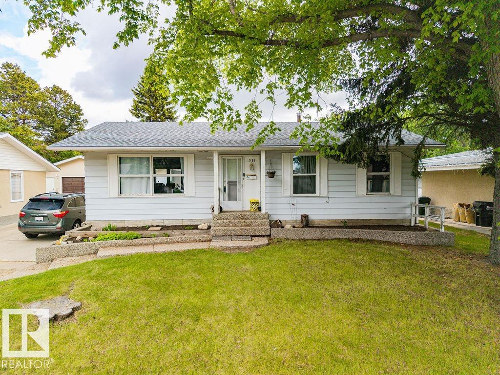1033 Strathcona Dr, Sherwood Park, MLS® # E4493632