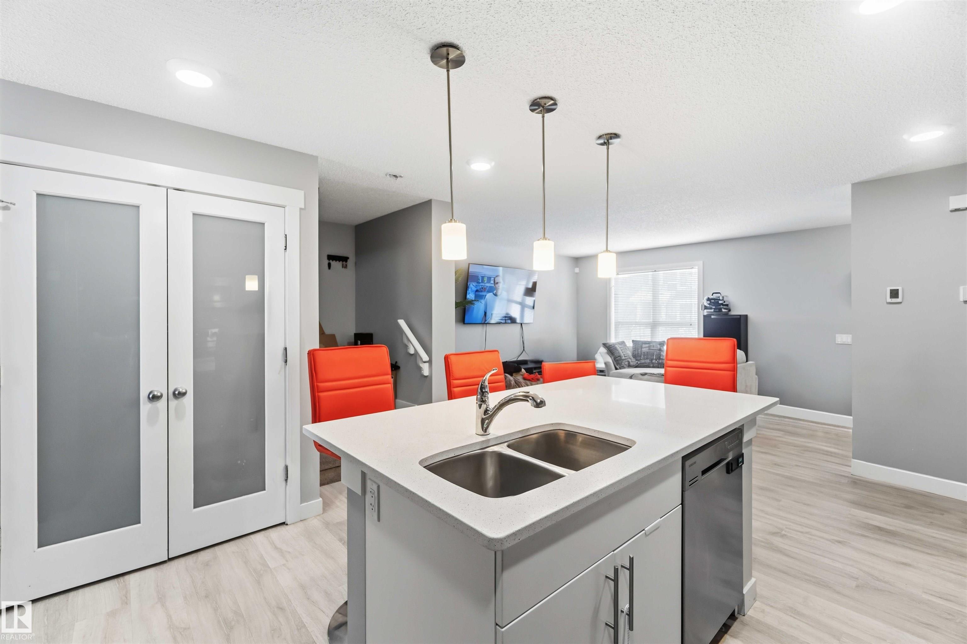 1313 Chappelle Boulevard, Edmonton, MLS® # E4494042