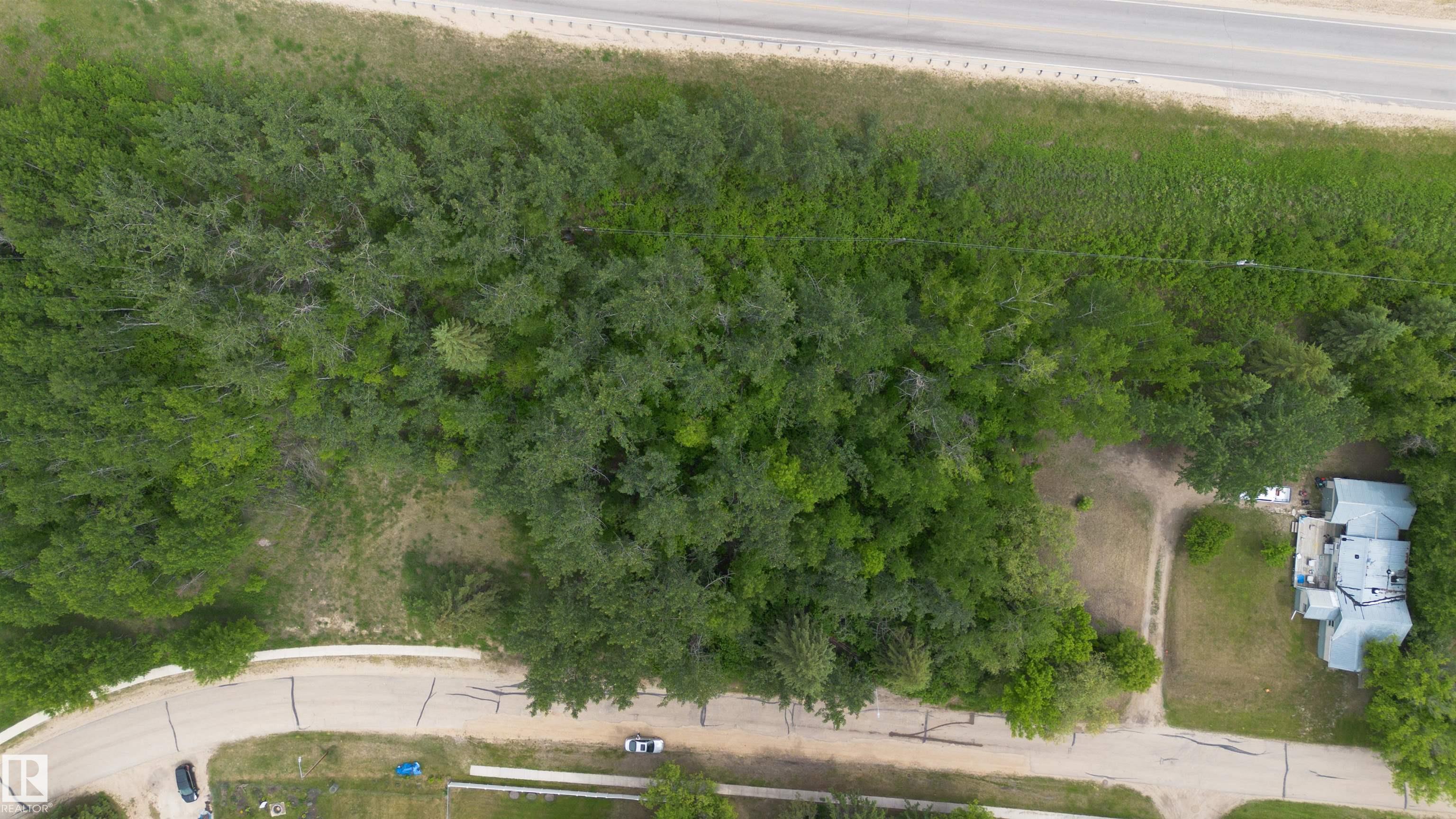29 Crescent Drive, Fort Assiniboine, MLS® # E4494054