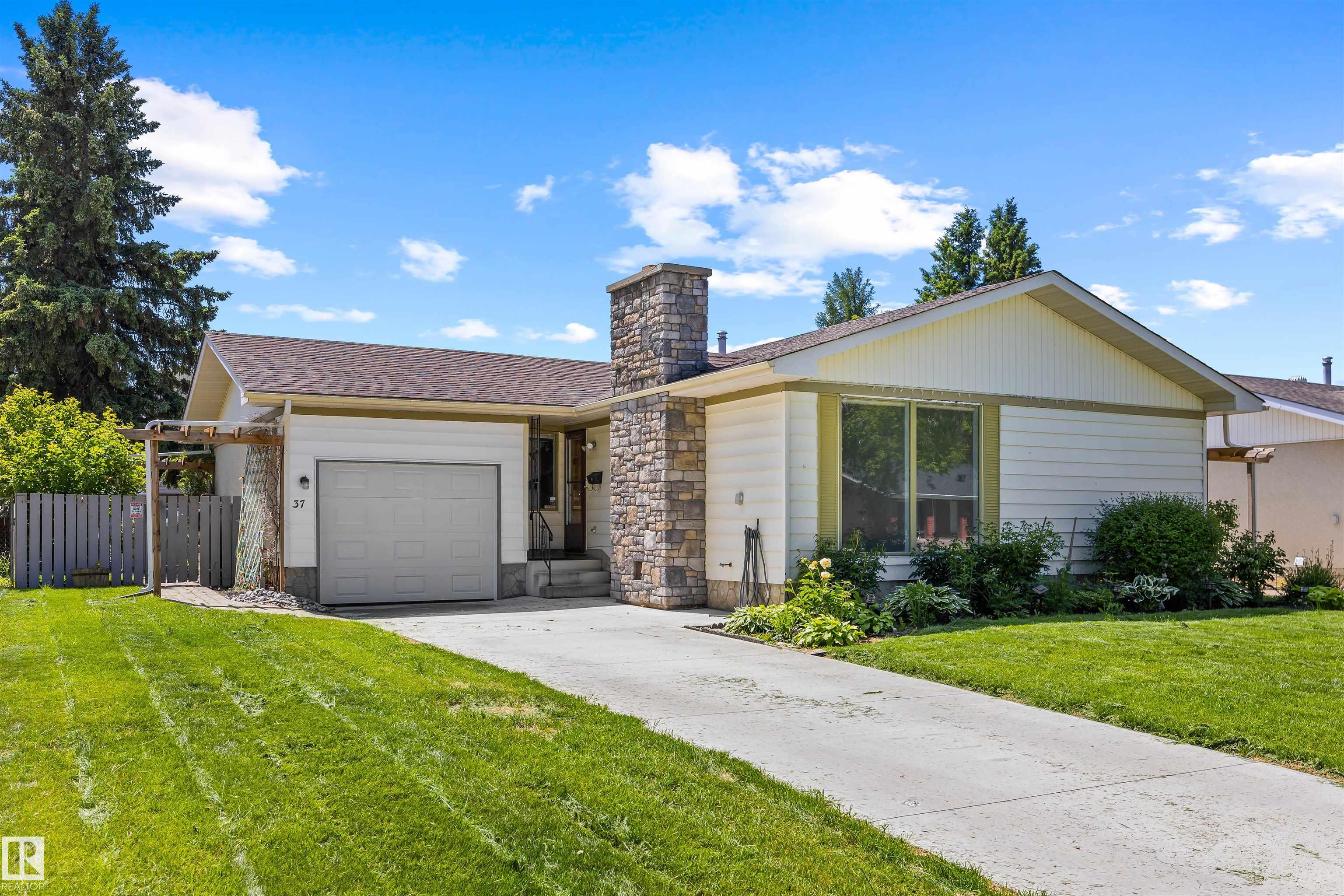 37 Leon Place, St. Albert, MLS® # E4494753