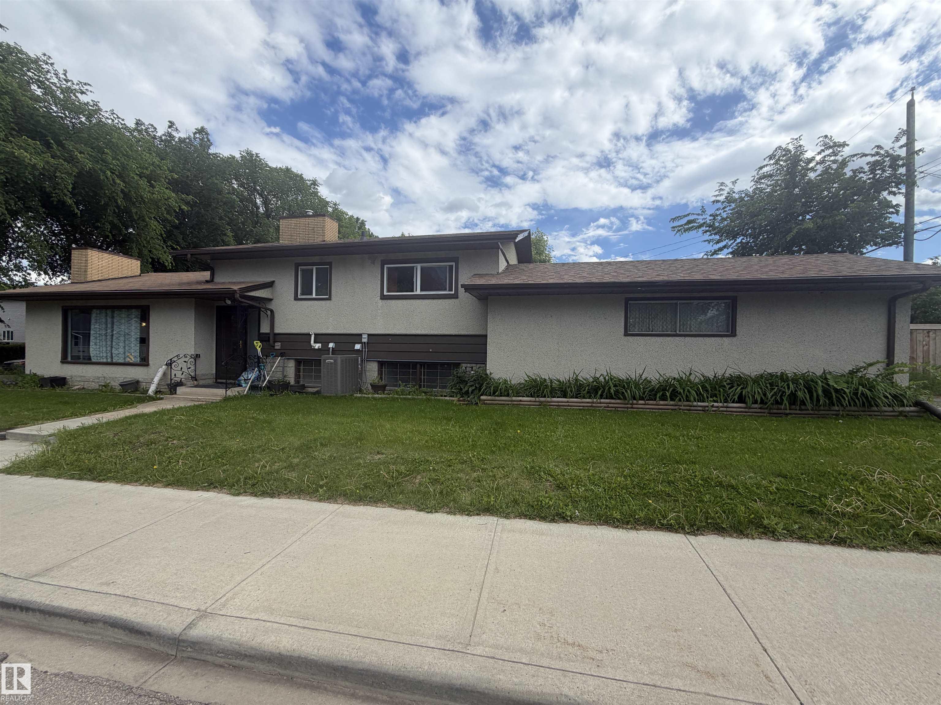 5303 119 Avenue, Edmonton, MLS® # E4494901