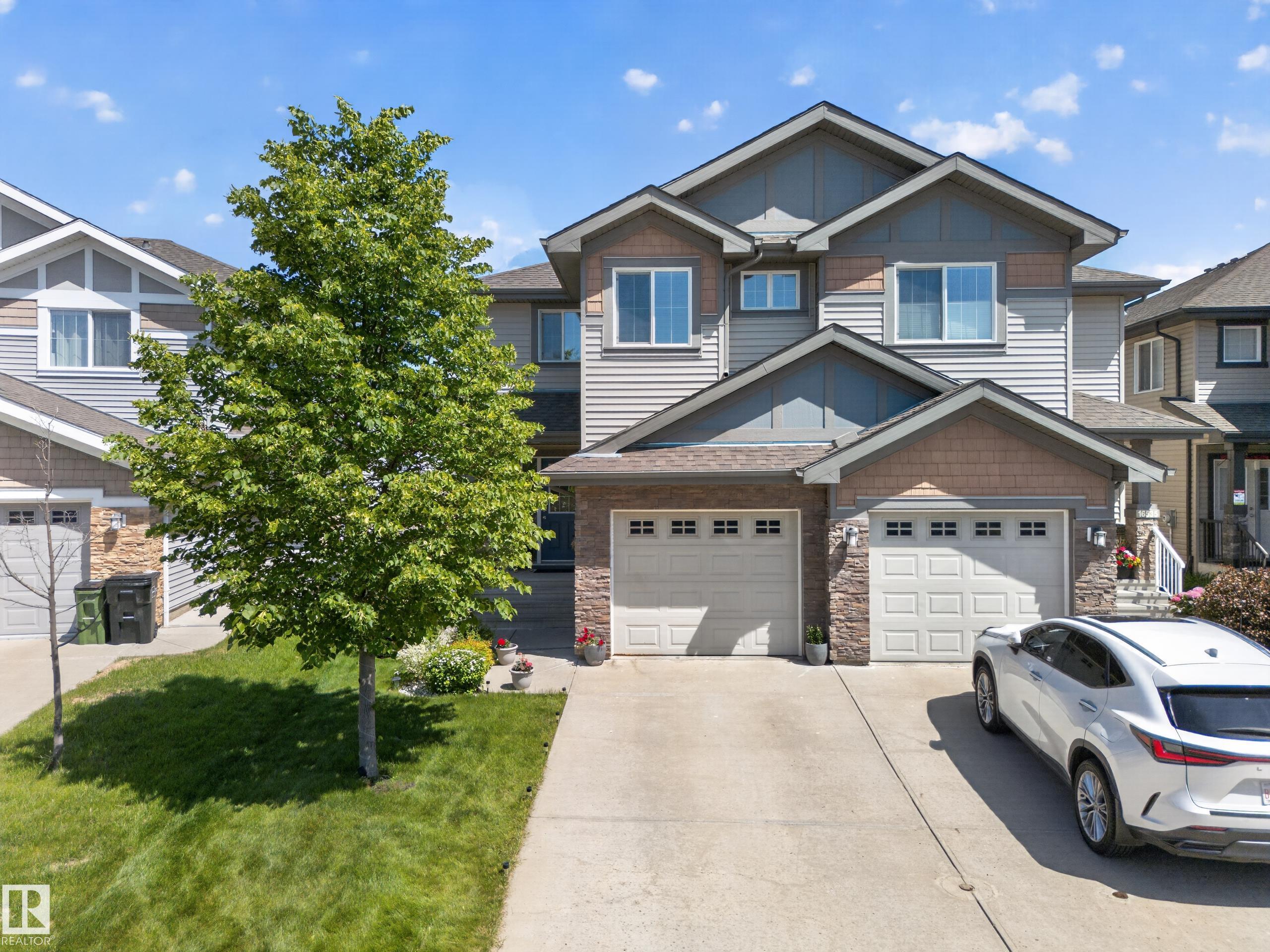 Real Estate Listing MLS E4495539