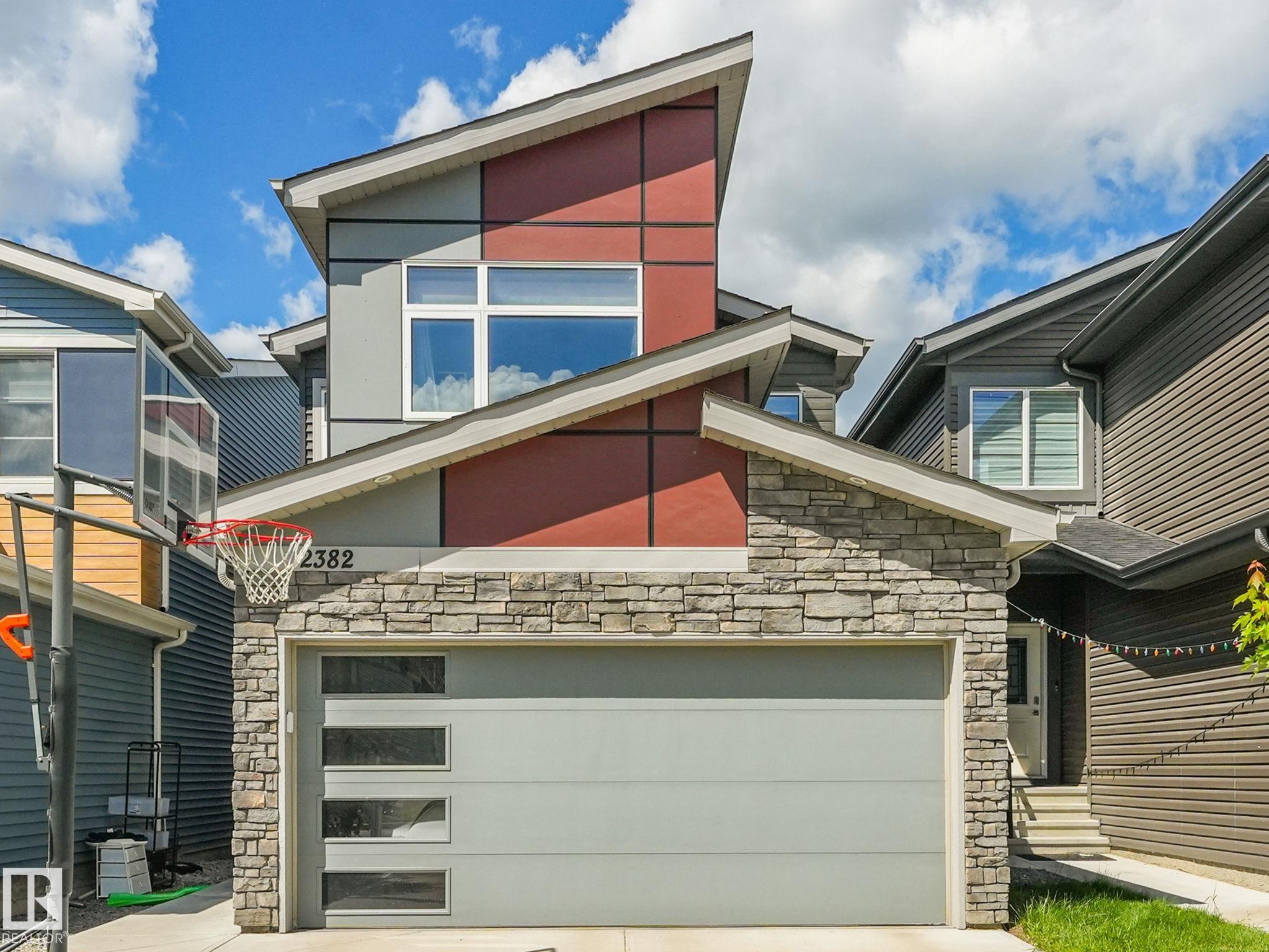 2382 Kelly Circle, Edmonton, MLS® # E4495642