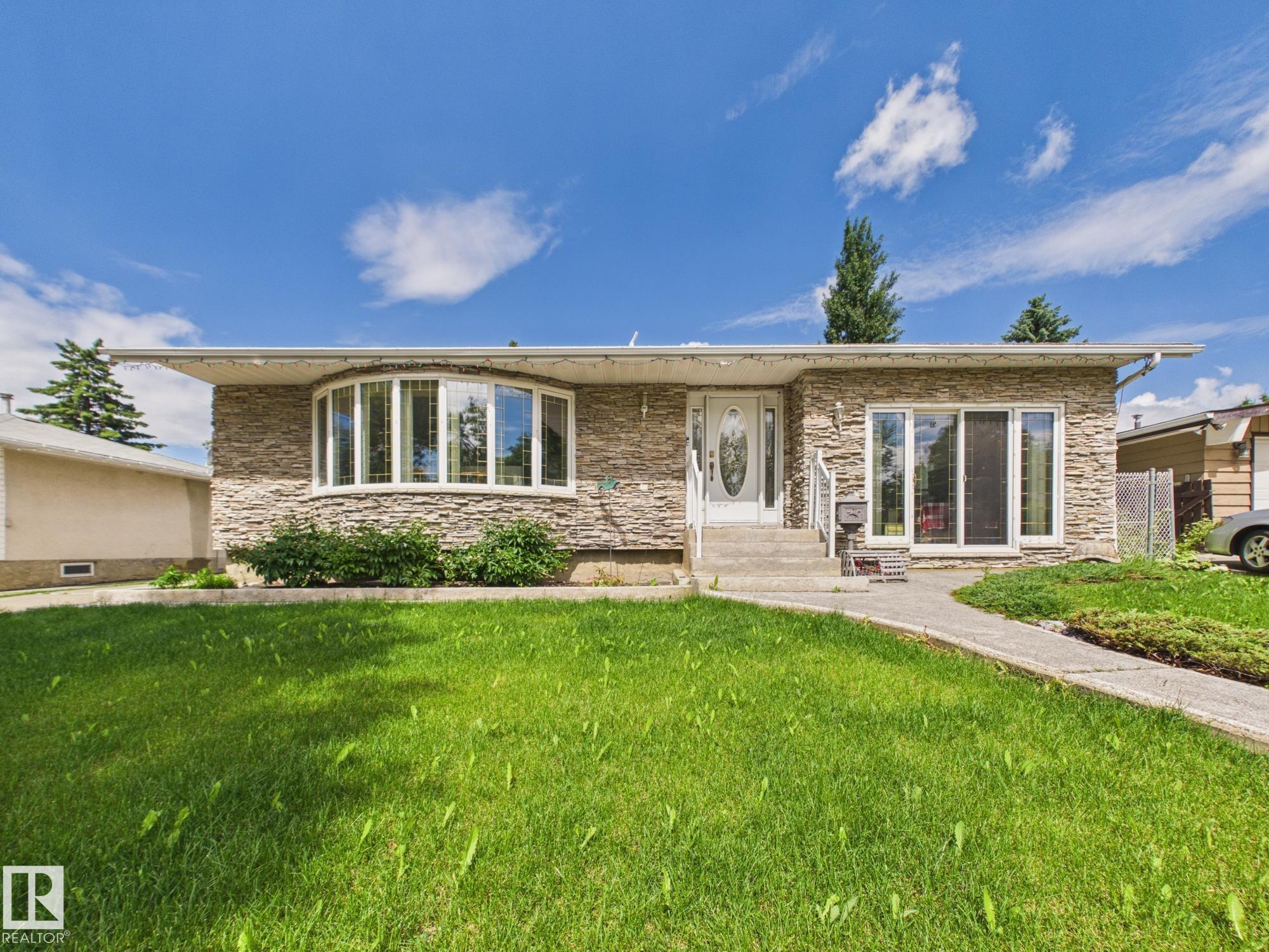 15 Akins Drive, St. Albert, MLS® # E4495916