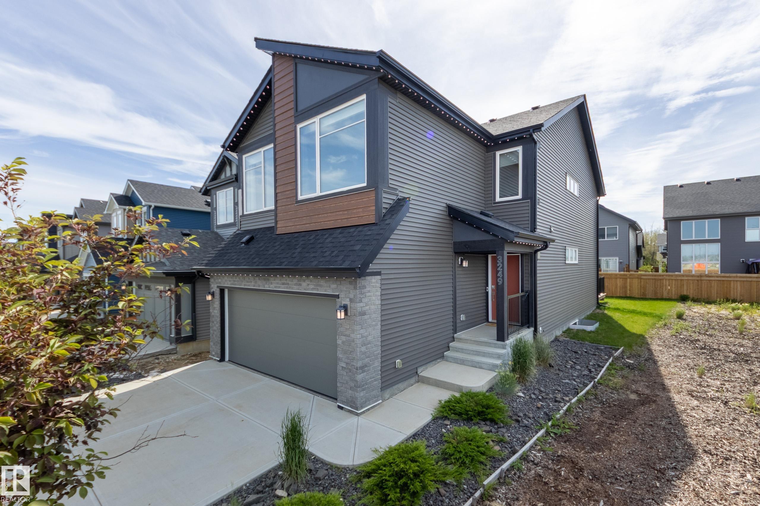 3249 Dixon Way, Edmonton, MLS® # E4496152