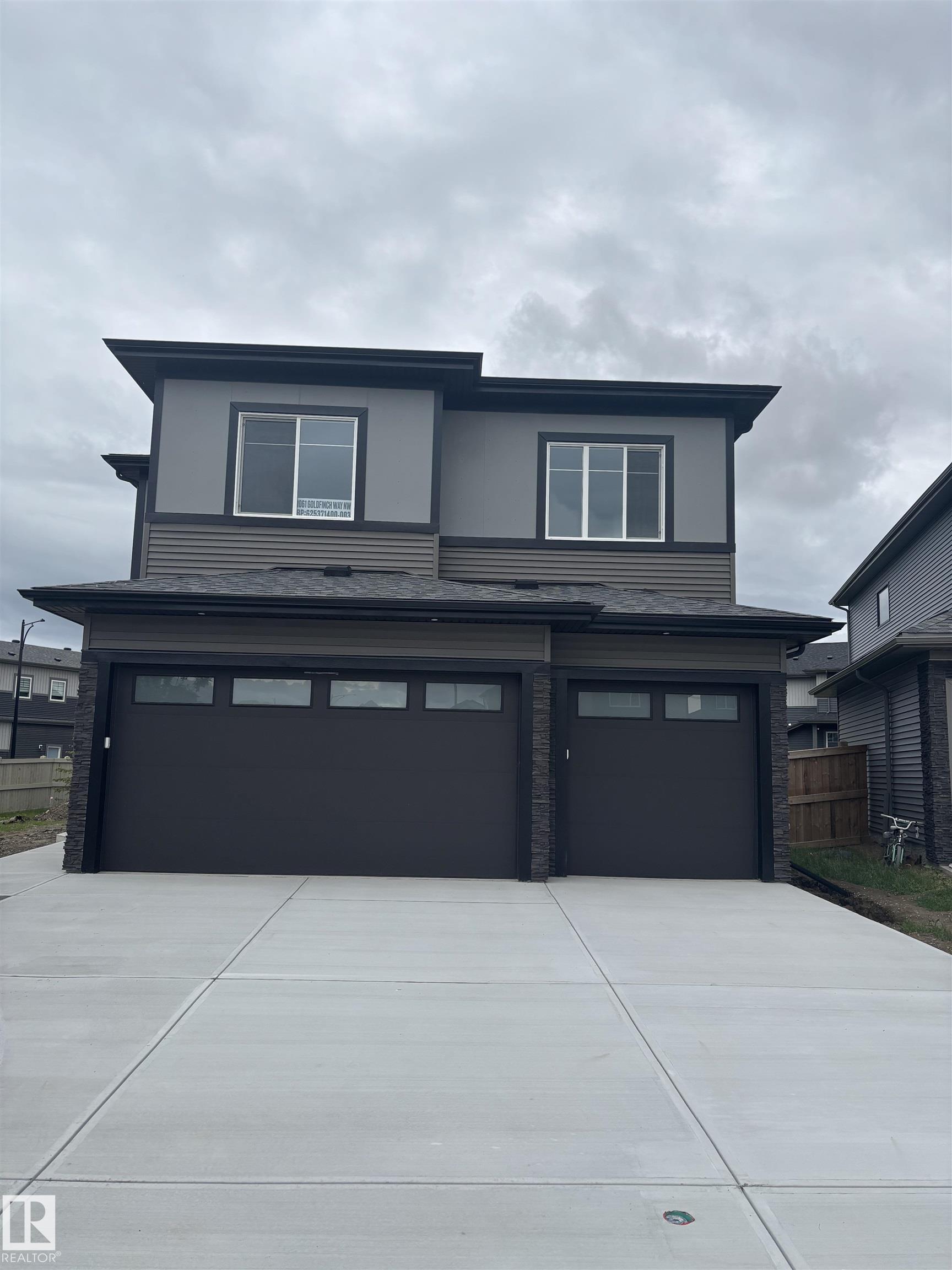 1061 Goldfinch Way, Edmonton, MLS® # E4496177