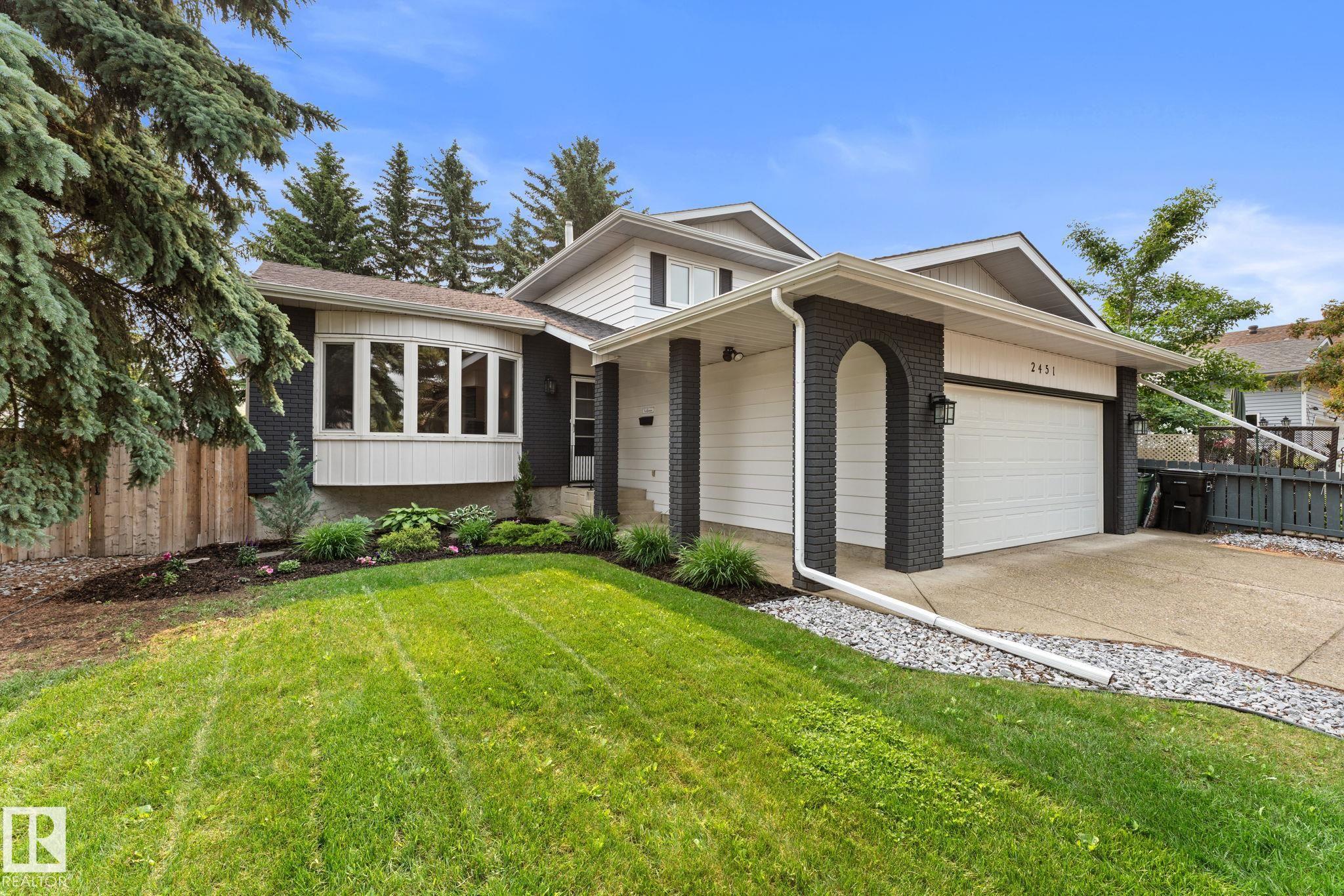 Real Estate Listing MLS E4496436