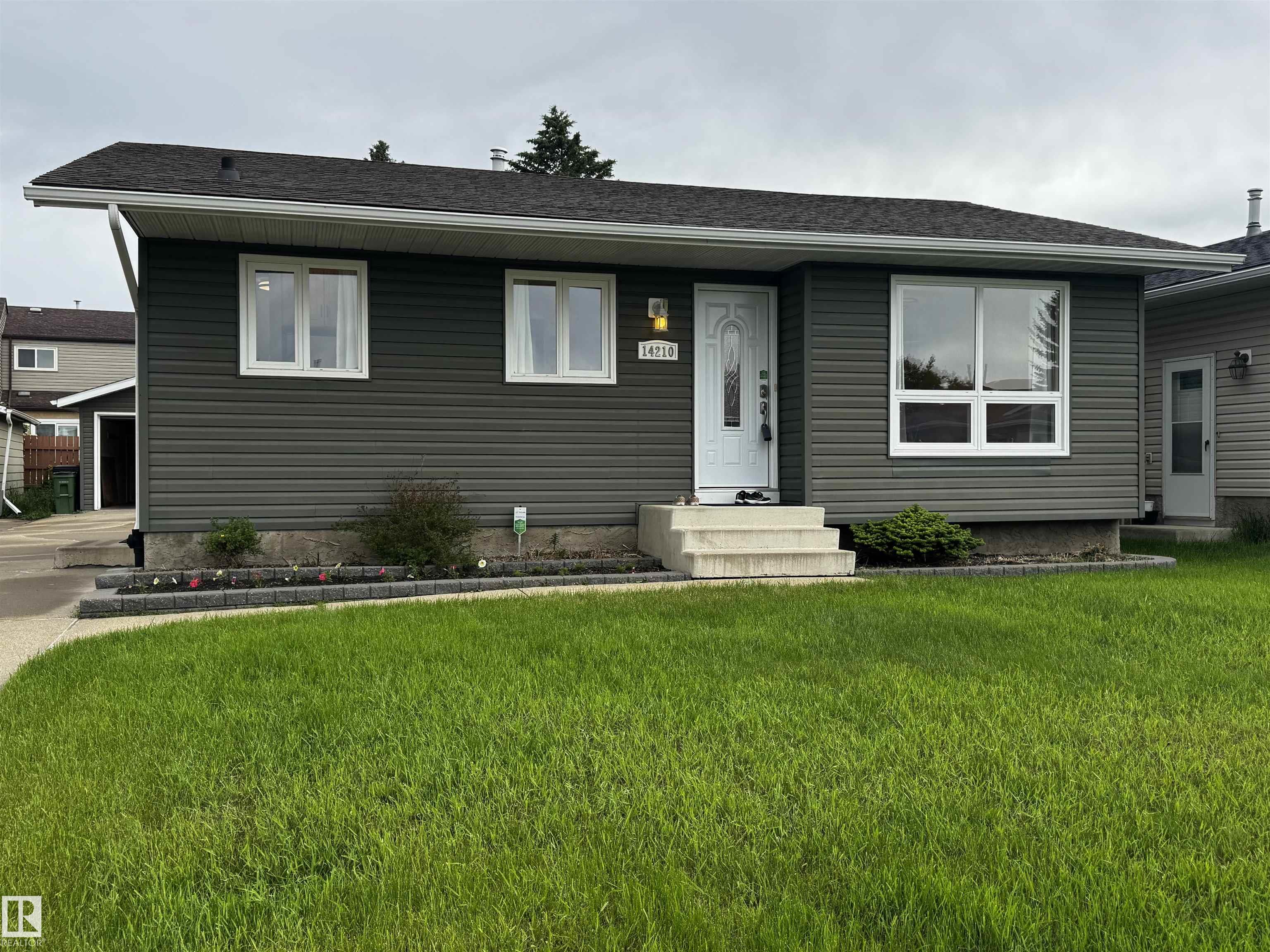 14210 22a Street, Edmonton, MLS® # E4496811