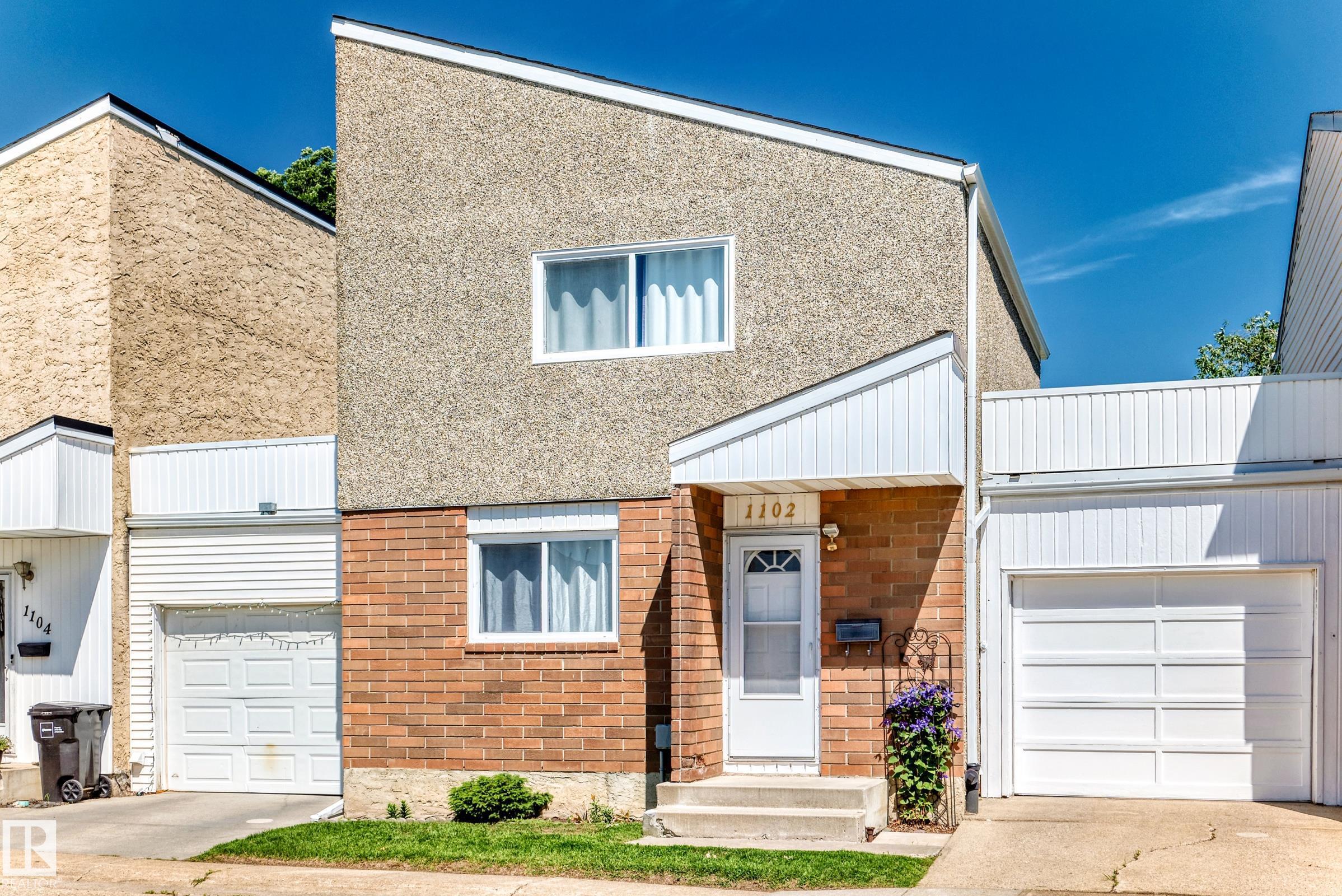 Real Estate Listing MLS E4496836
