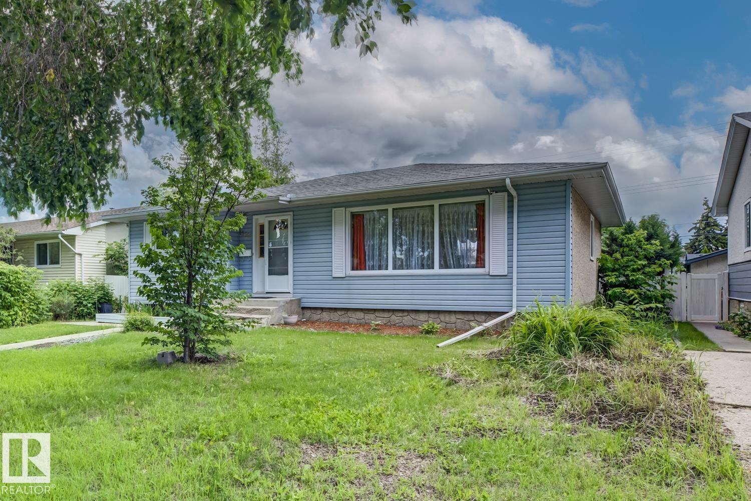 15707 92 Avenue, Edmonton, MLS® # E4497102