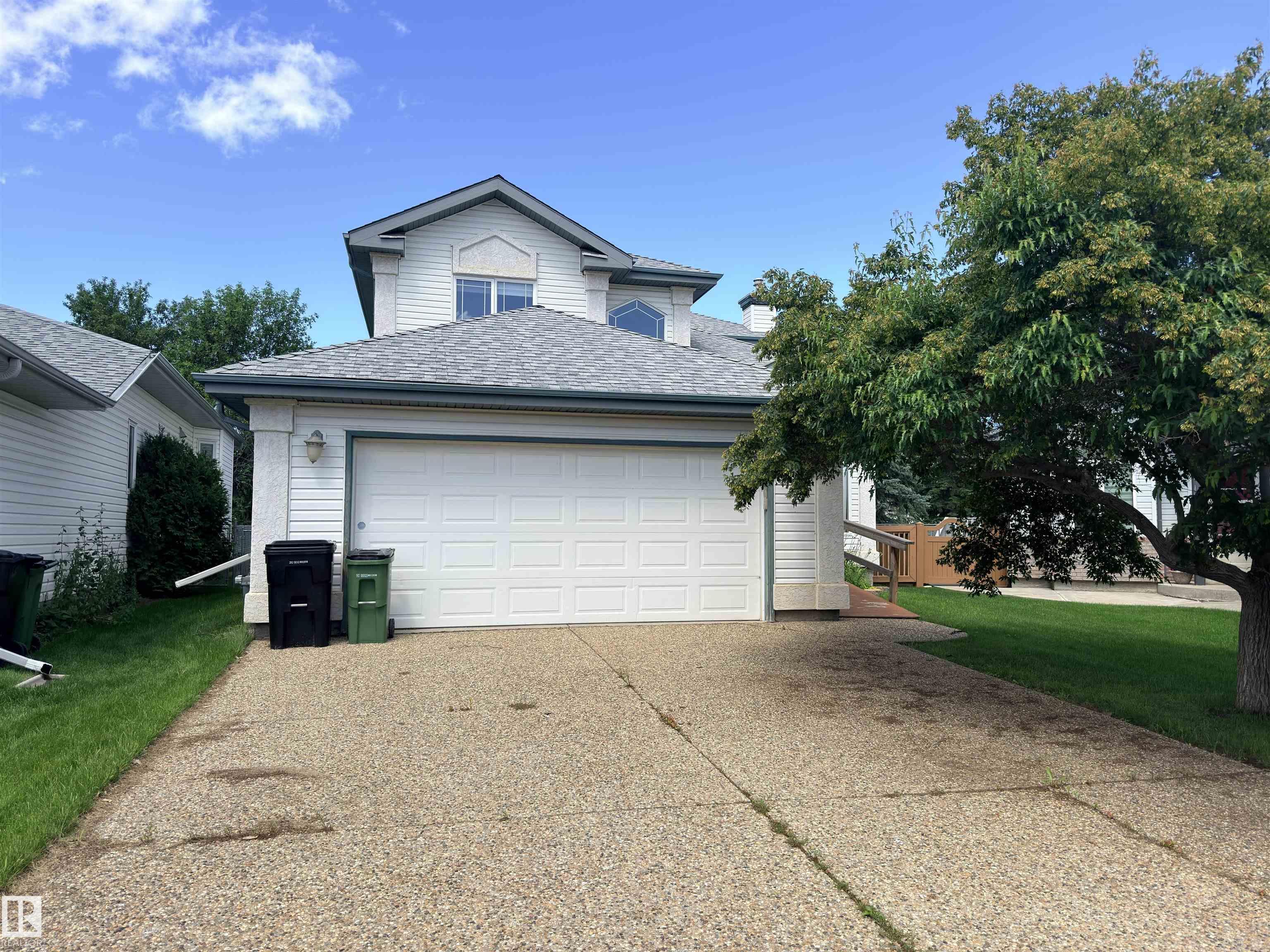 Real Estate Listing MLS E4497238