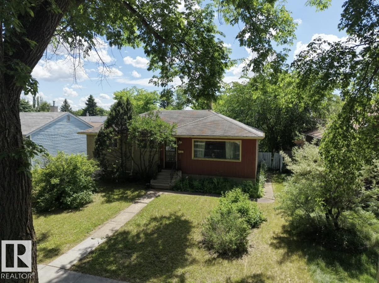 8719 67 Avenue, Edmonton, MLS® # E4497394