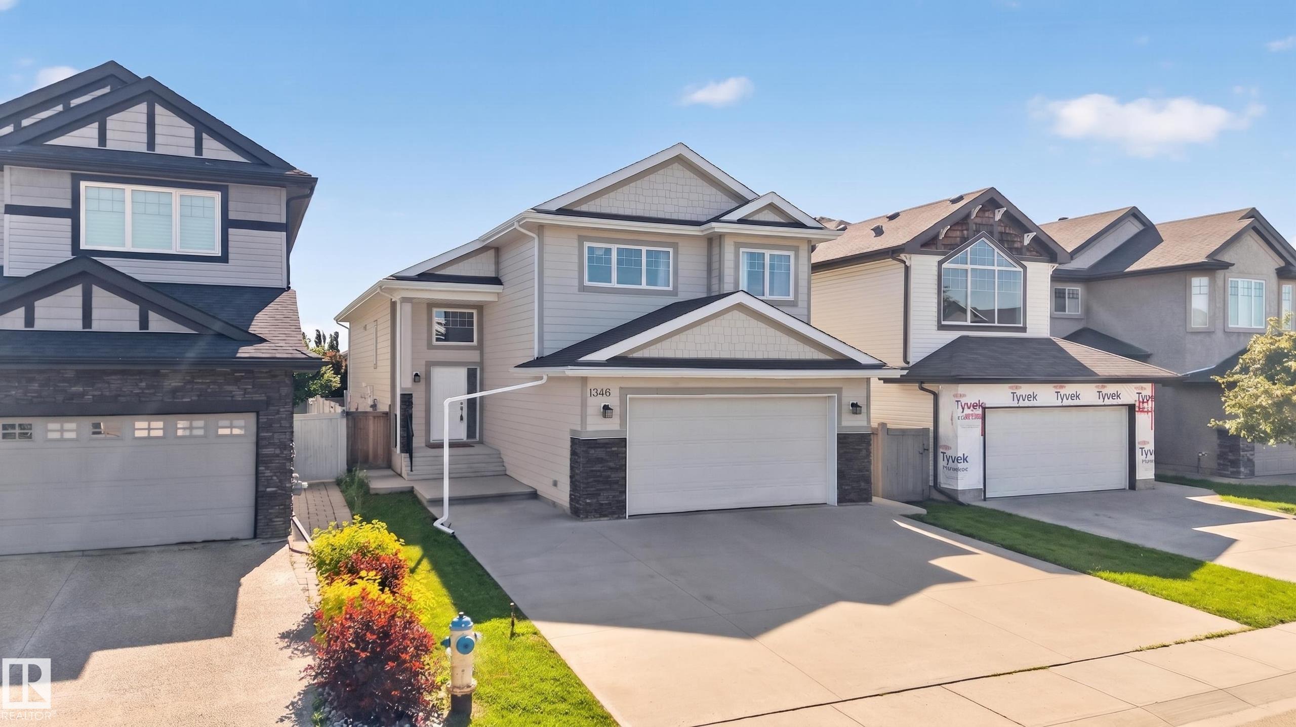 1346 Cunningham Drive, Edmonton, MLS® # E4497701