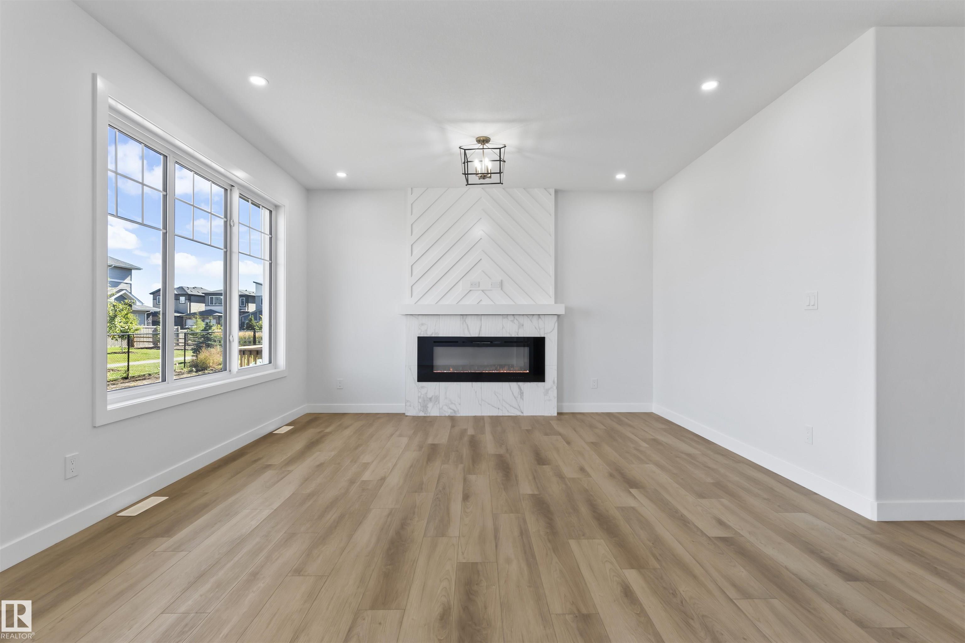 208 Falcon Crescent, Leduc, MLS® # E4498550