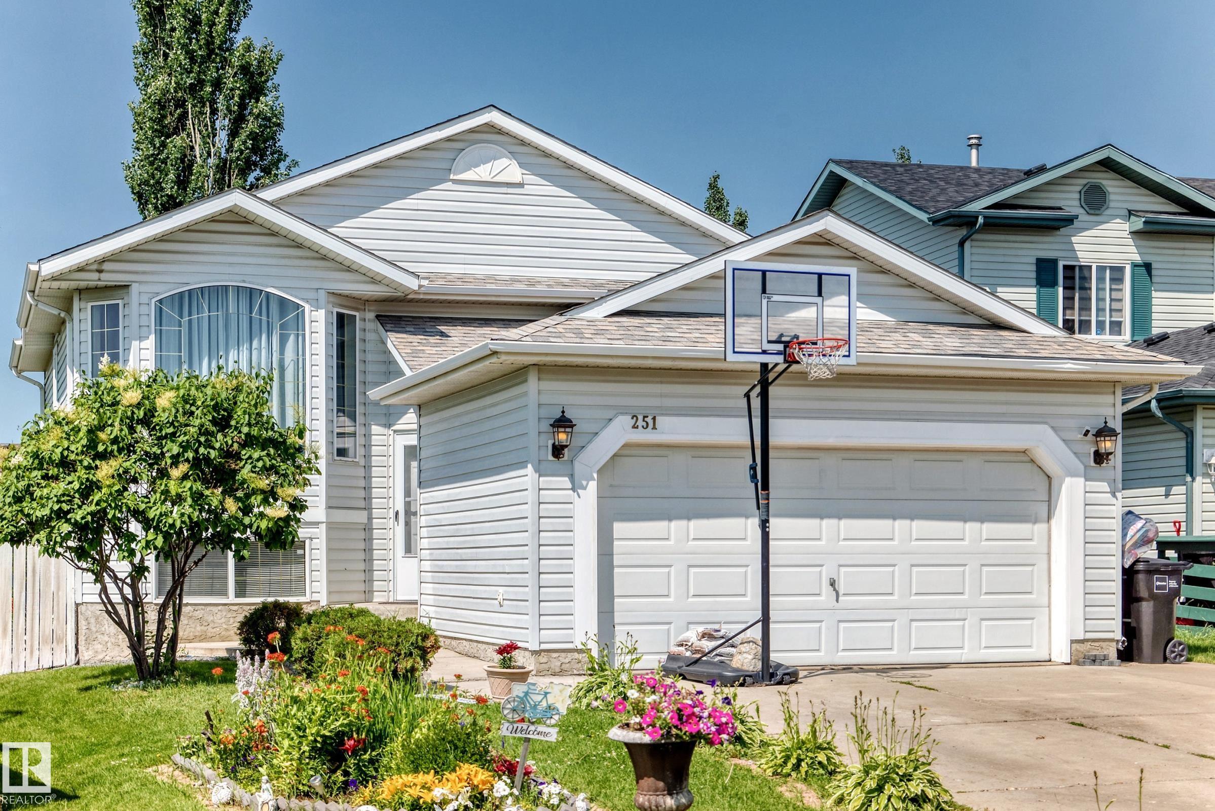 251 Dunvegan Road, Edmonton, MLS® # E4499571