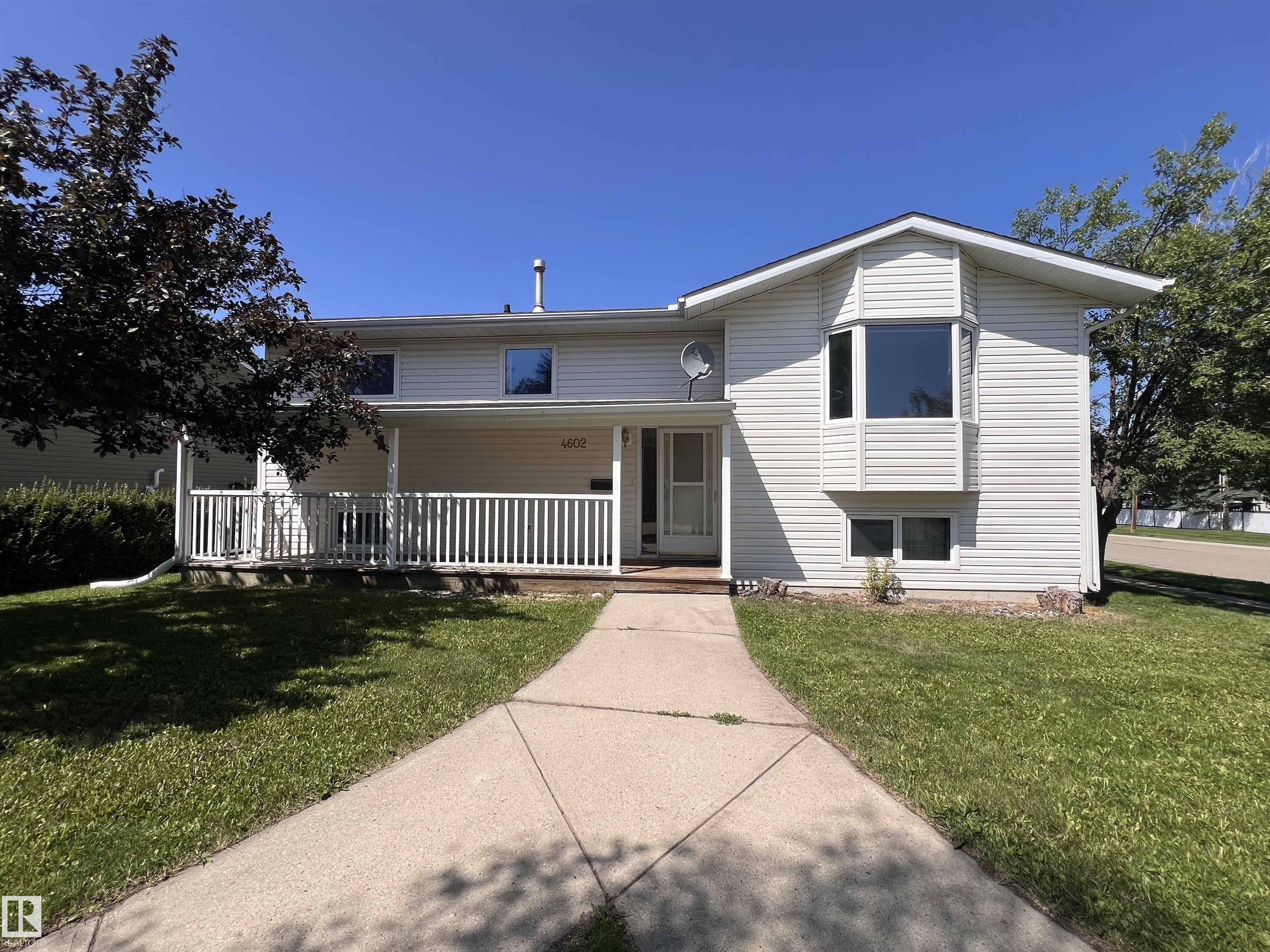 4602 52 Avenue, Bentley, MLS® # E4499595