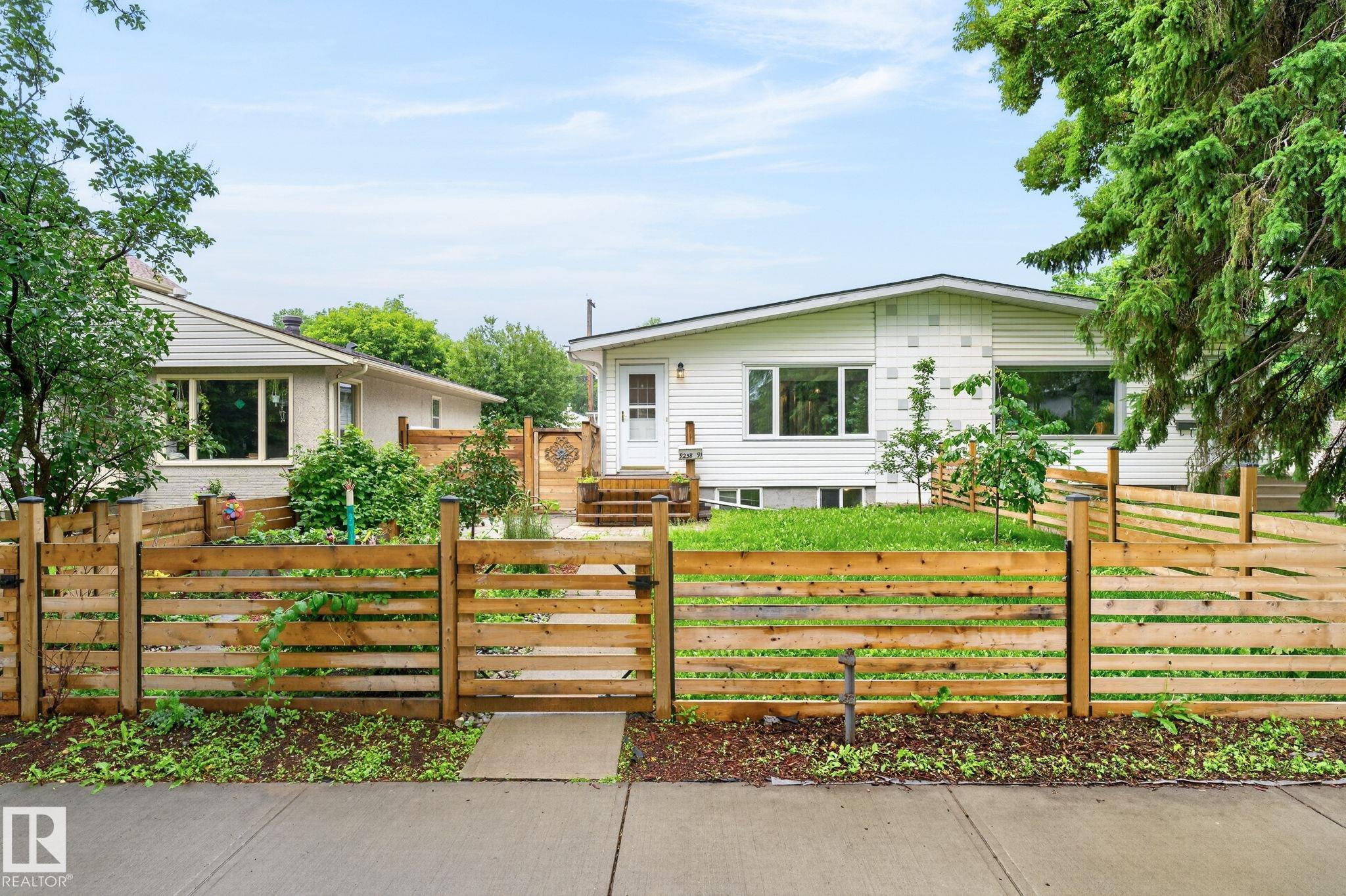 9258 91 Street, Edmonton, MLS® # E4500079