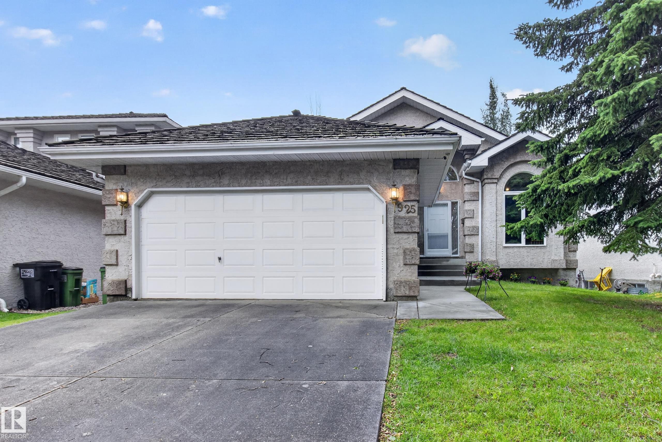 925 Burrows Crescent, Edmonton, MLS® # E4500252