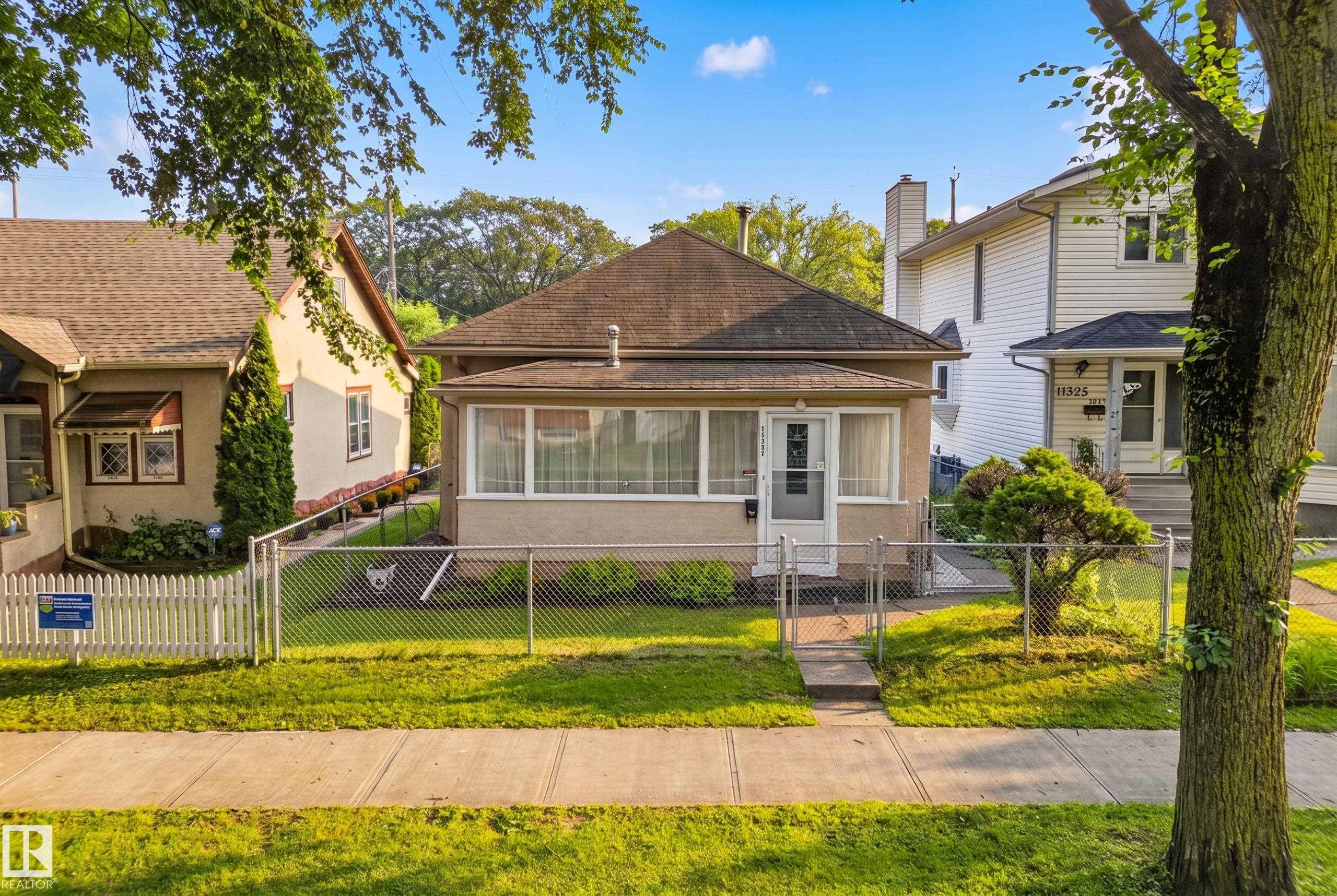 11327 91 Street, Edmonton, MLS® # E4500823