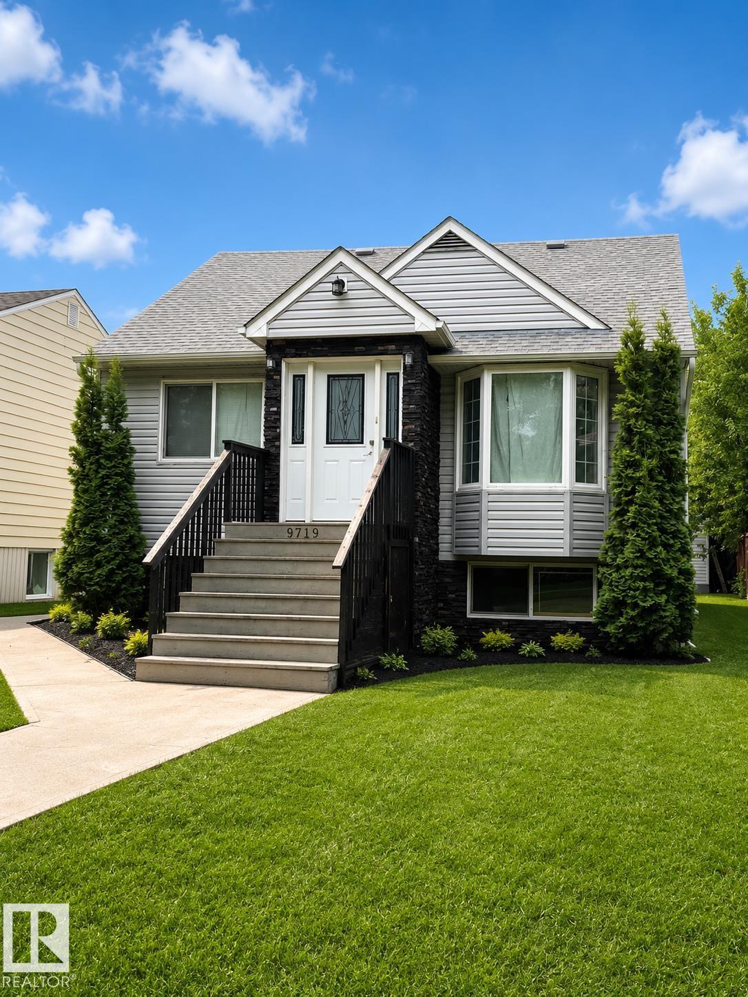 9719 71 Avenue, Edmonton, MLS® # E4500926