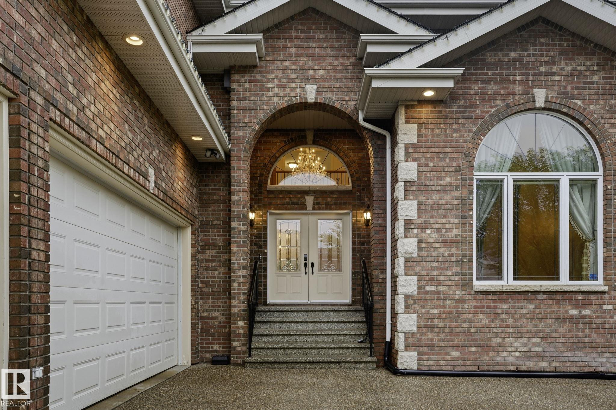 926 Hollingsworth Bend, Edmonton, MLS® # E4501165