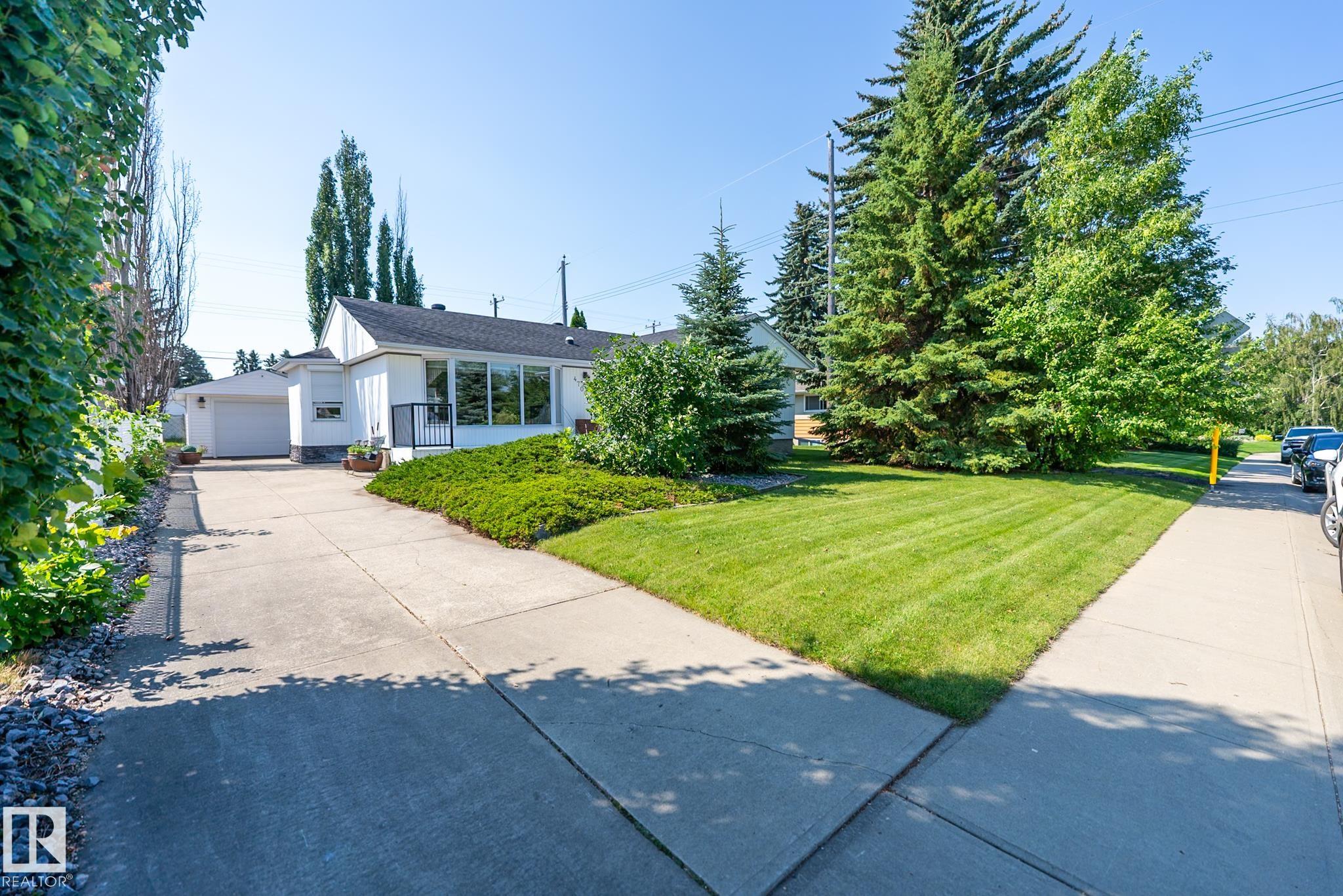 4707 105a Avenue, Edmonton, MLS® # E4501263