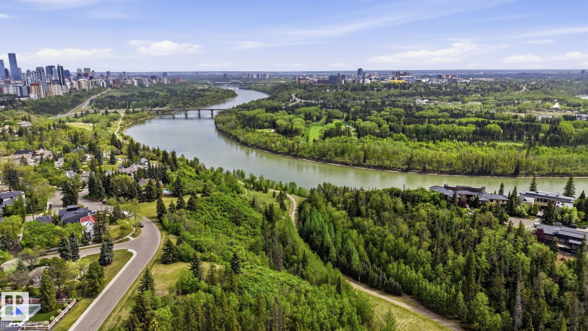 13838 Ravine Drive, Edmonton, MLS® # E4501344