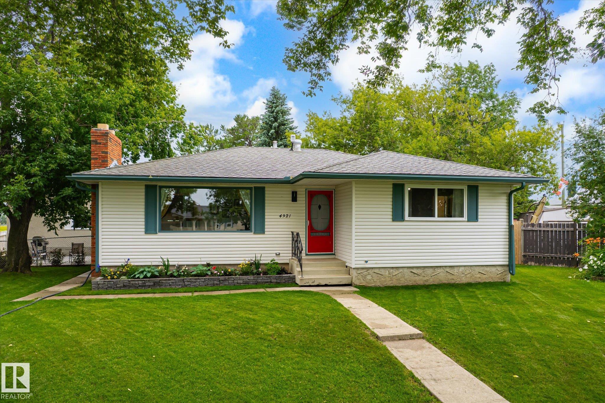 4921 47 Avenue, Legal, MLS® # E4501597