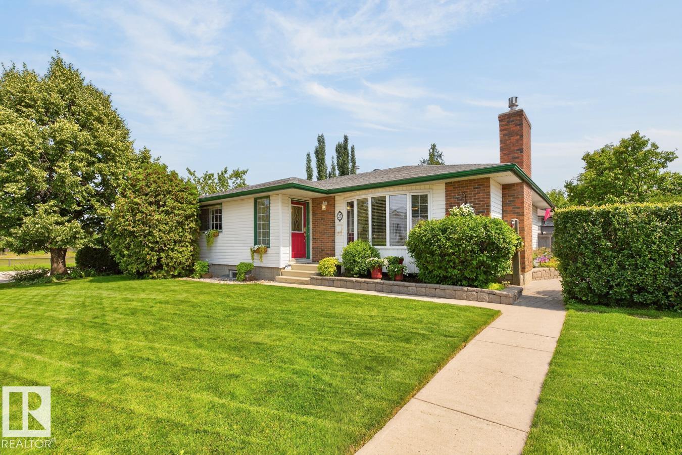 27 Milford Crescent, Sherwood Park, MLS® # E4501741